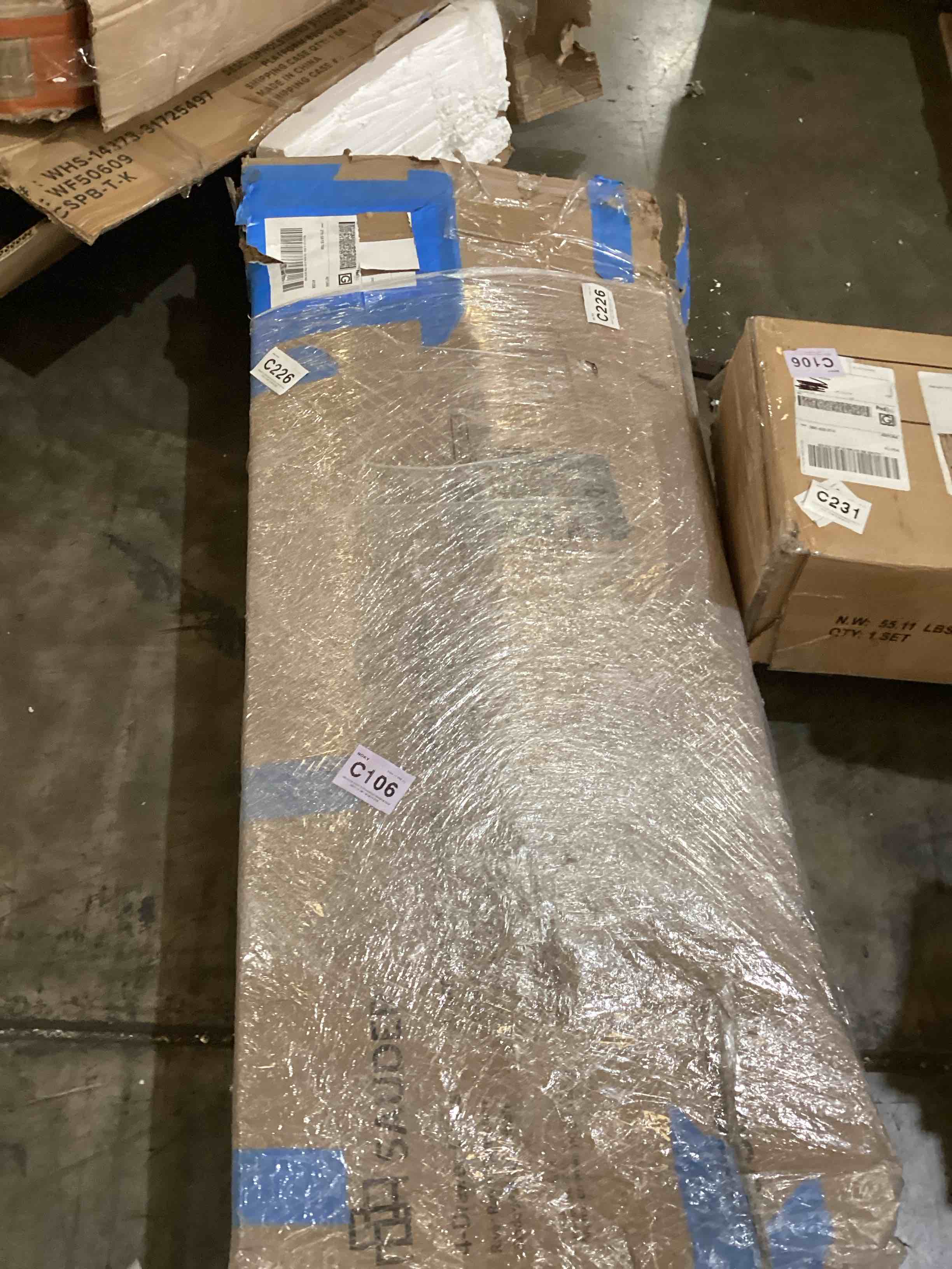 https://s3.amazonaws.com/lotting-images-prod/bidfta/RED5957223_1730739558855.jpeg