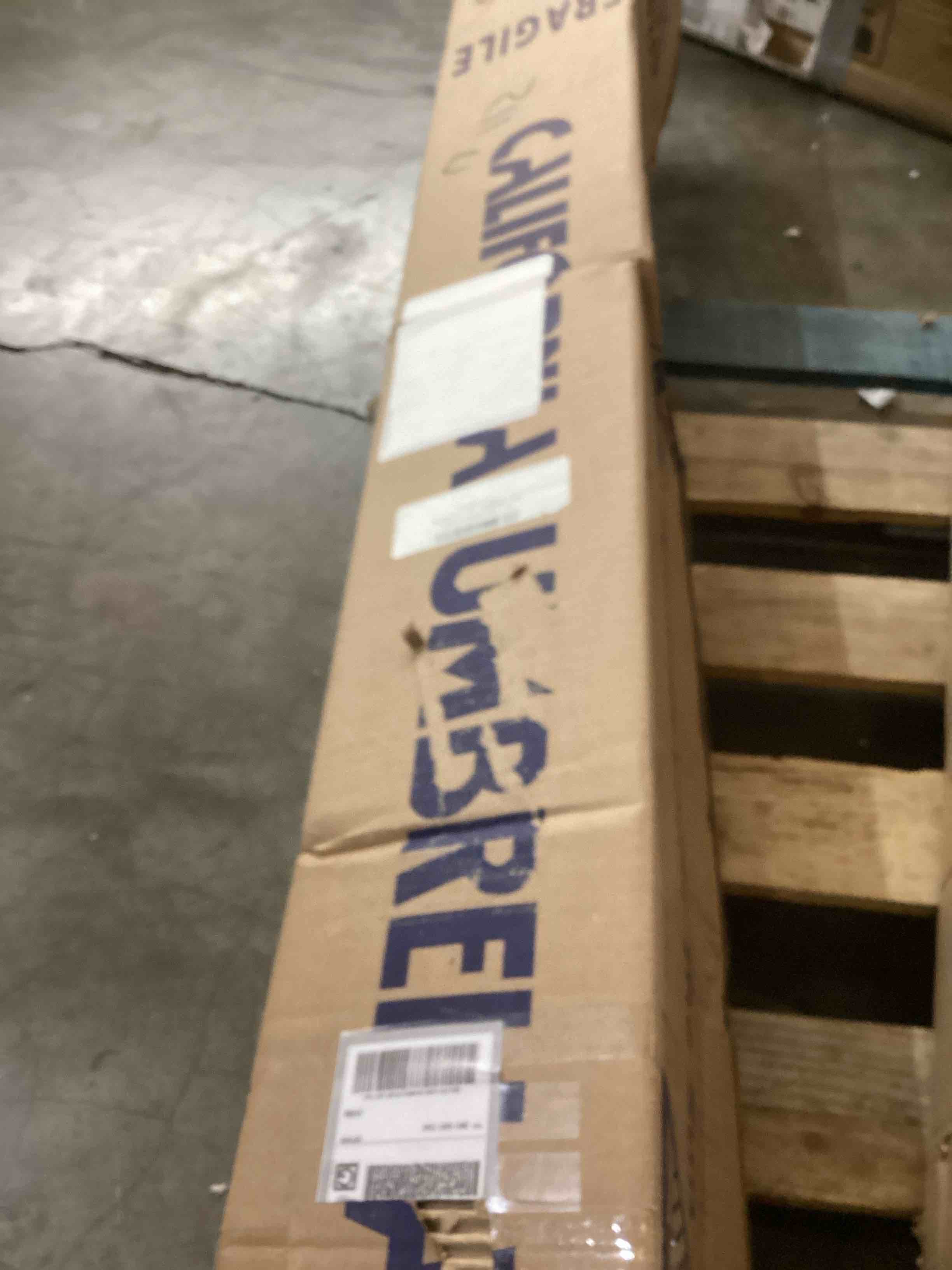 https://s3.amazonaws.com/lotting-images-prod/bidfta/RED5957702_1731357252557.jpeg