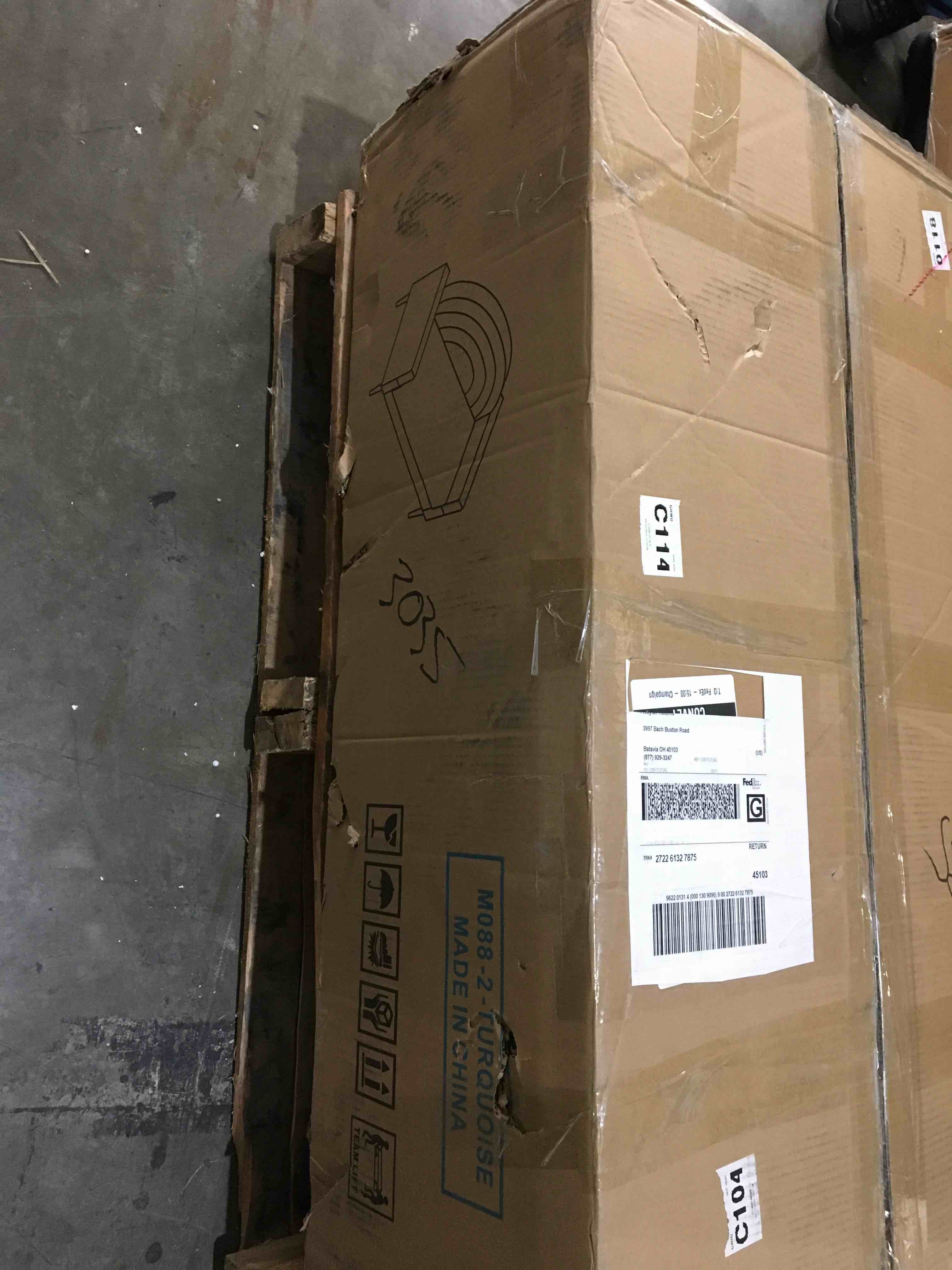 https://s3.amazonaws.com/lotting-images-prod/bidfta/RED5958953_1712926161644.jpeg