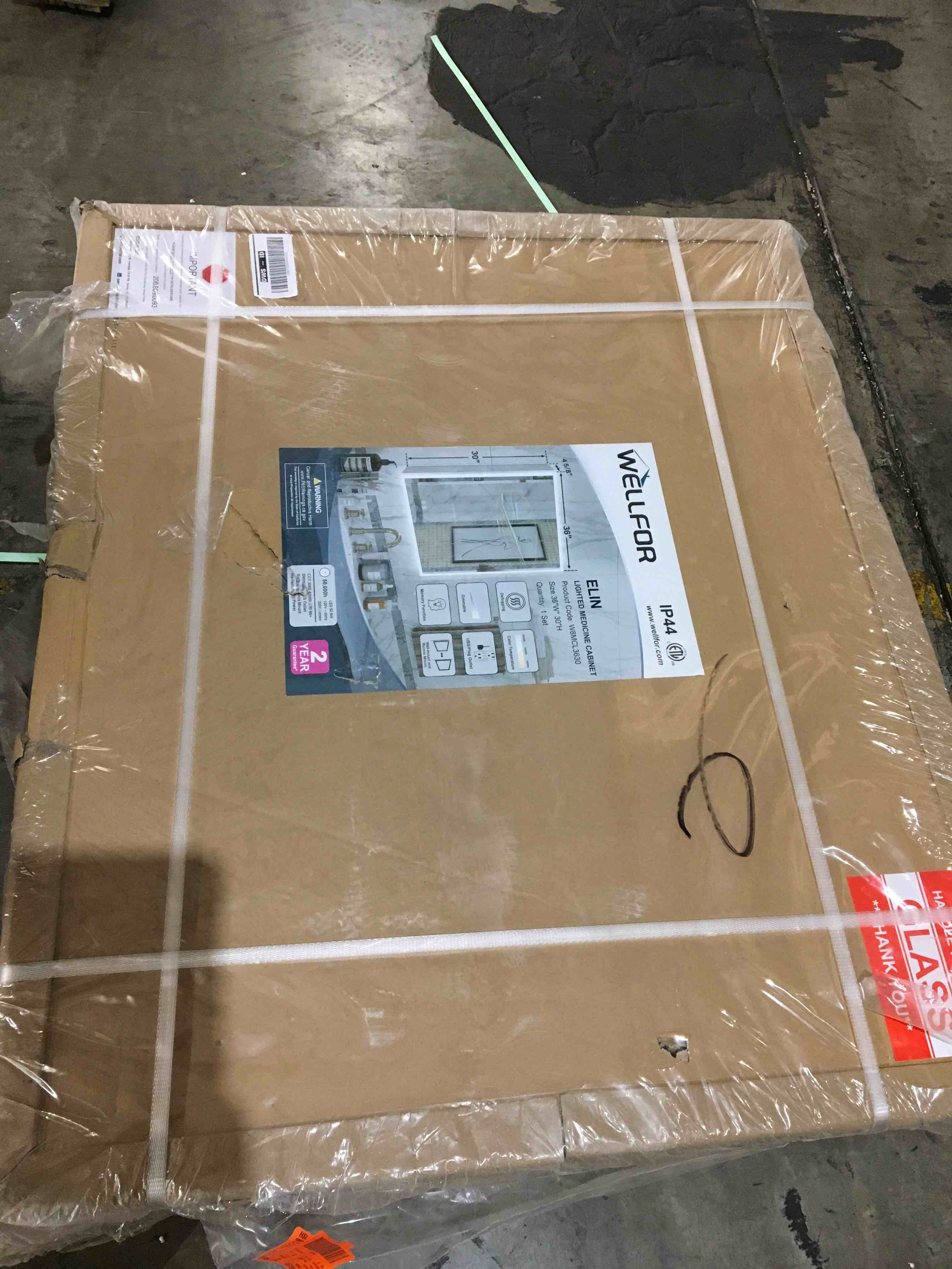 https://s3.amazonaws.com/lotting-images-prod/bidfta/RED5958963_1712929231510.jpeg