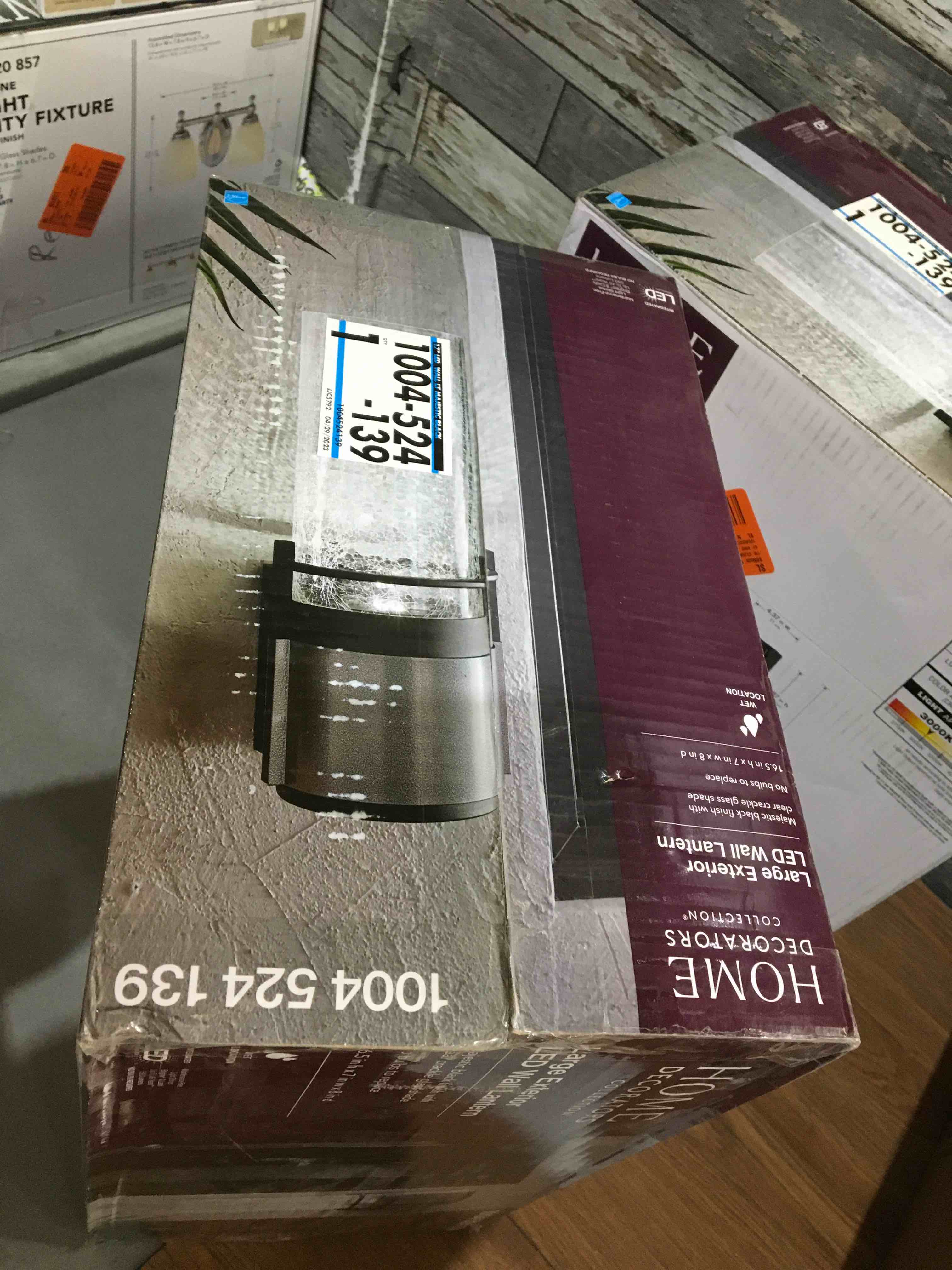 https://s3.amazonaws.com/lotting-images-prod/bidfta/RED5959543_1714047644270.jpeg