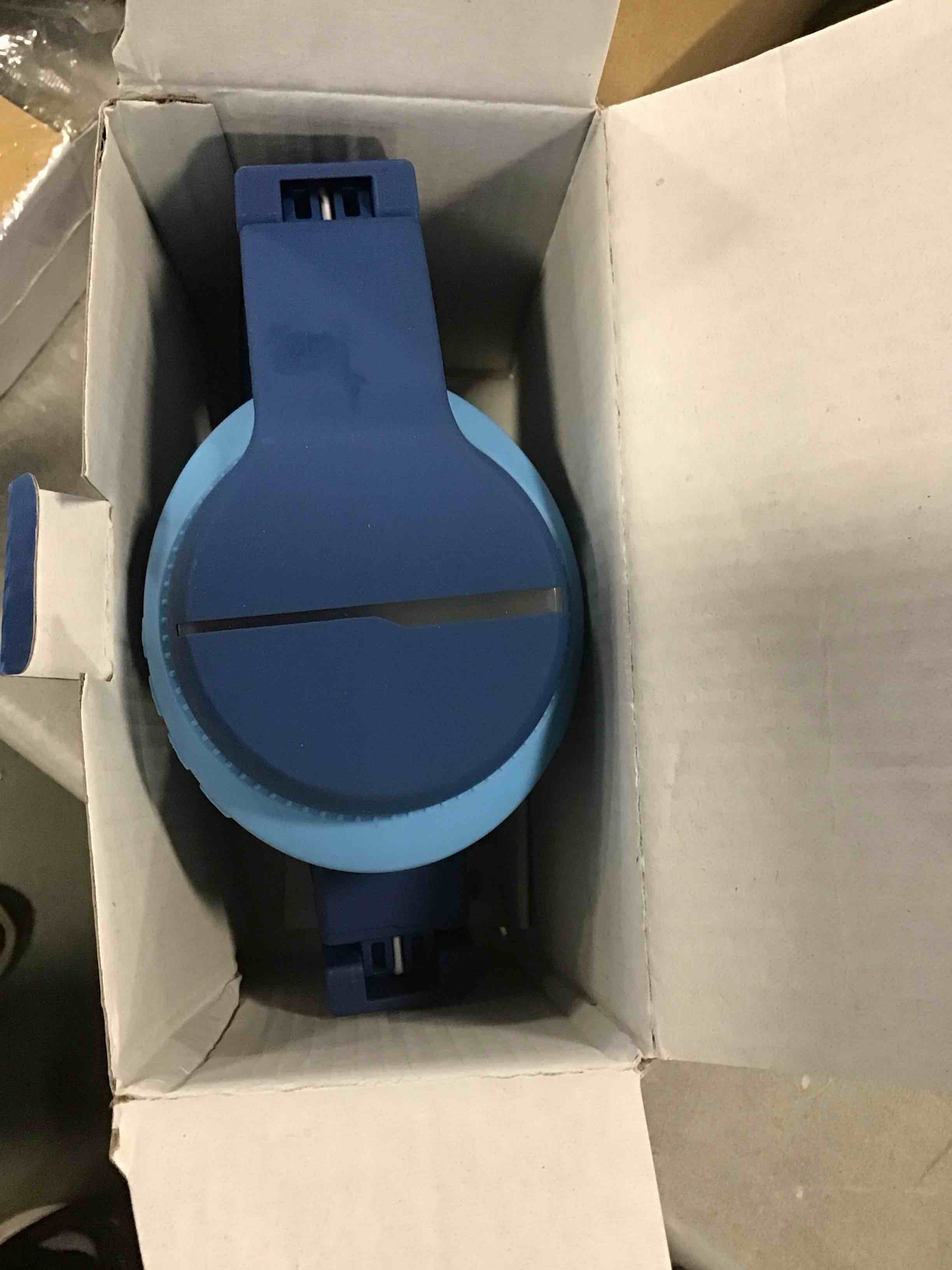 https://s3.amazonaws.com/lotting-images-prod/bidfta/RED5960232_1707310337124.jpeg