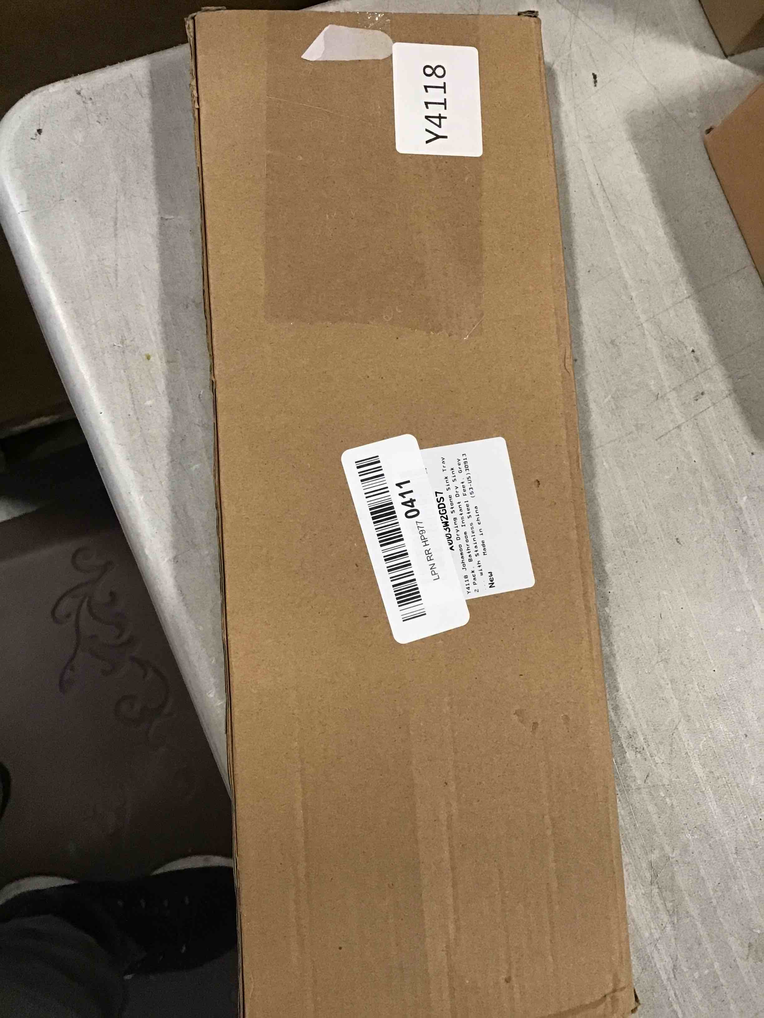 https://s3.amazonaws.com/lotting-images-prod/bidfta/RED5960916_1707487363738.jpeg