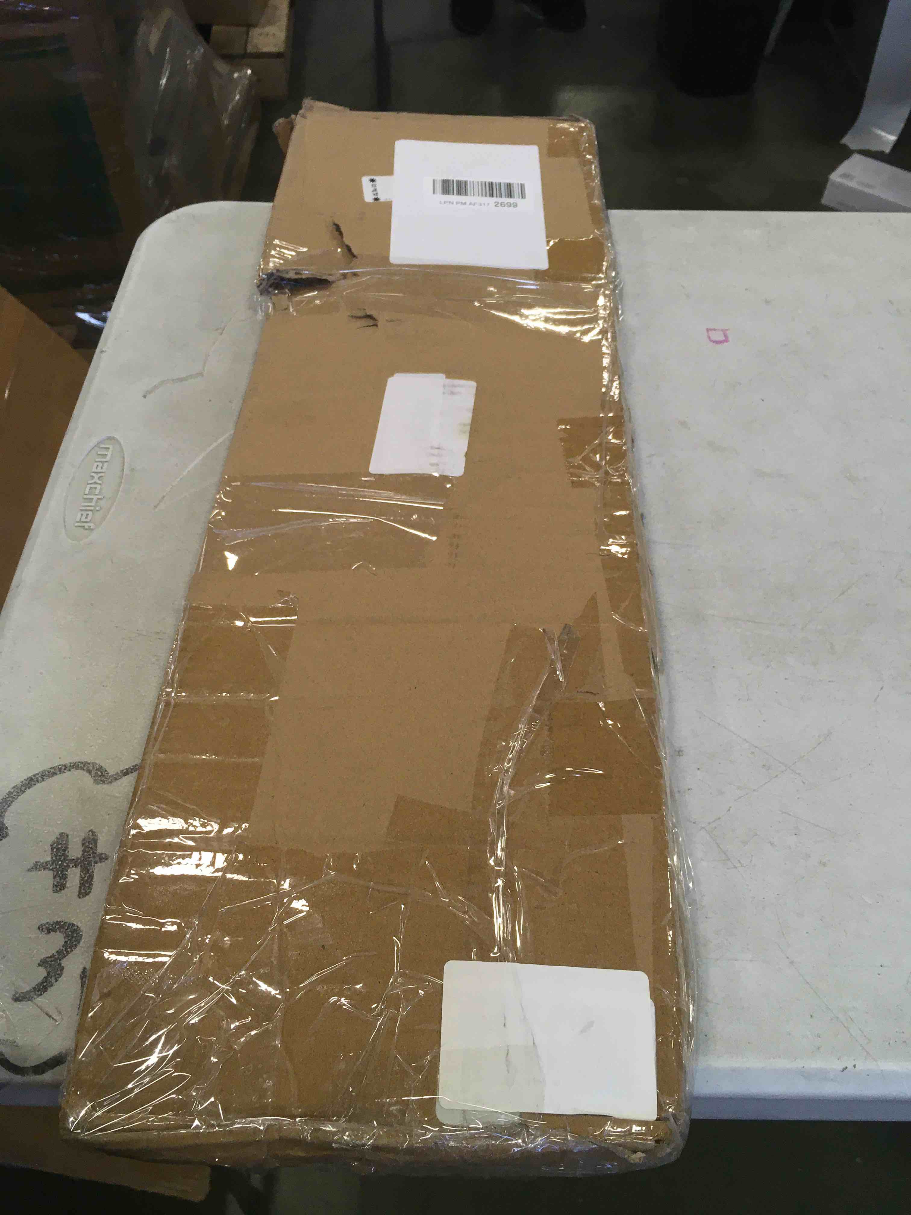 https://s3.amazonaws.com/lotting-images-prod/bidfta/RED5961196_1707747522285.jpeg