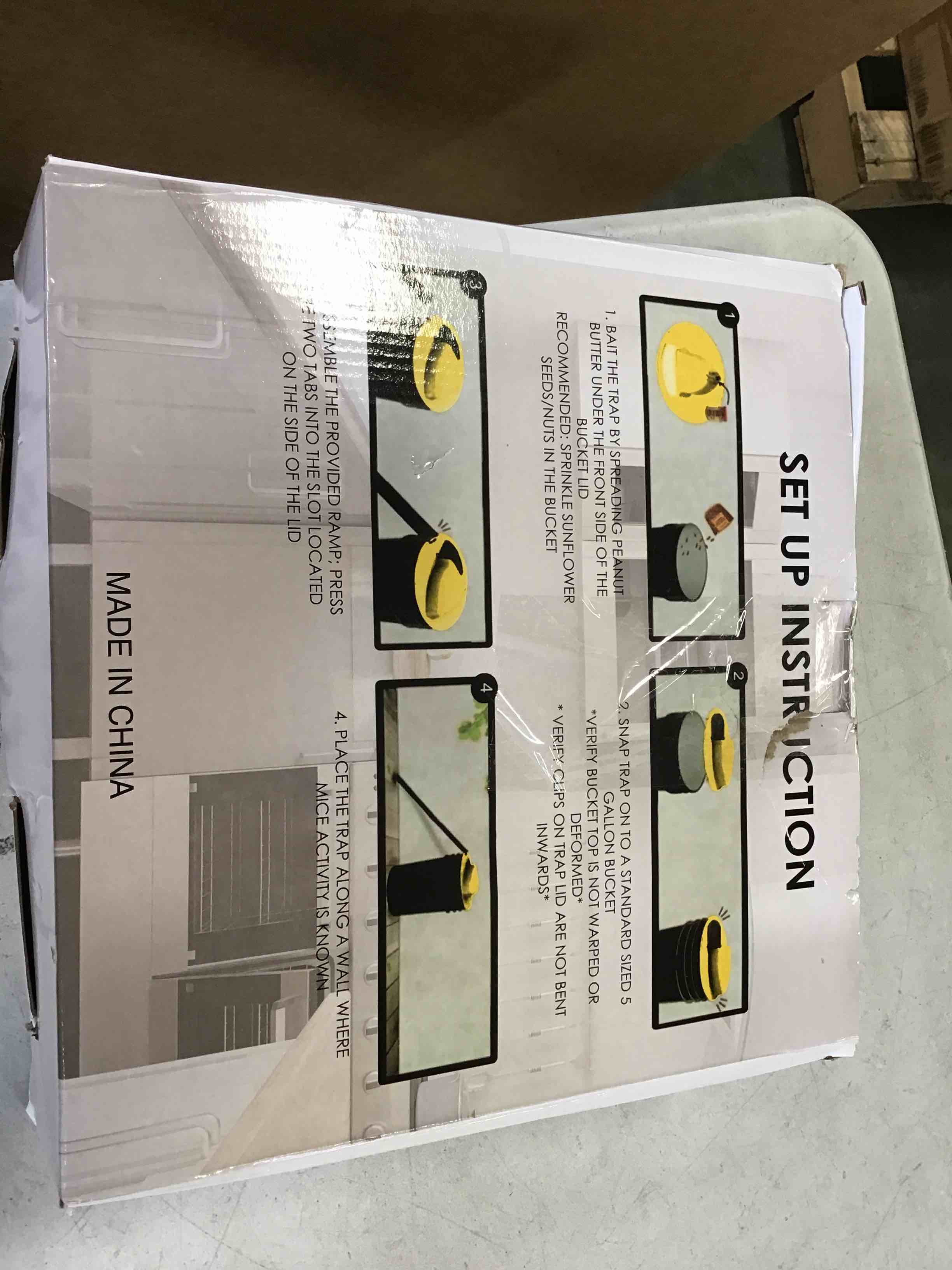 https://s3.amazonaws.com/lotting-images-prod/bidfta/RED5961348_1707767366539.jpeg