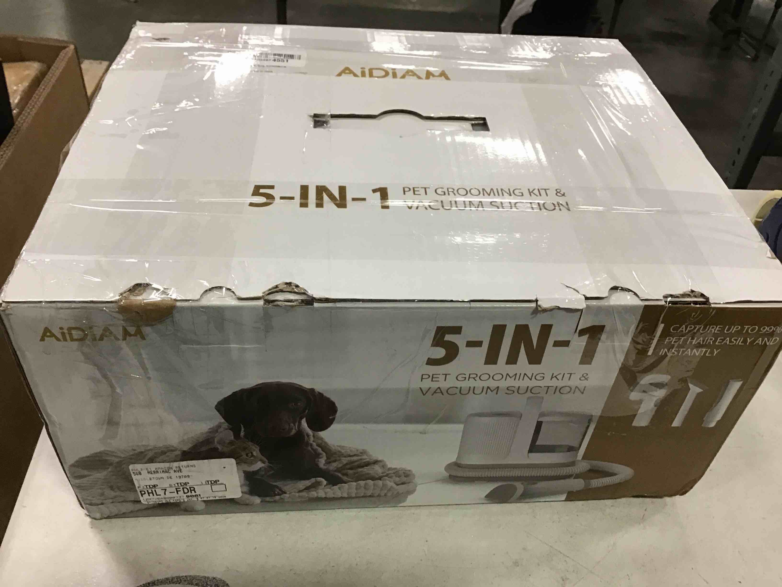 https://s3.amazonaws.com/lotting-images-prod/bidfta/RED5961439_1707826962378.jpeg