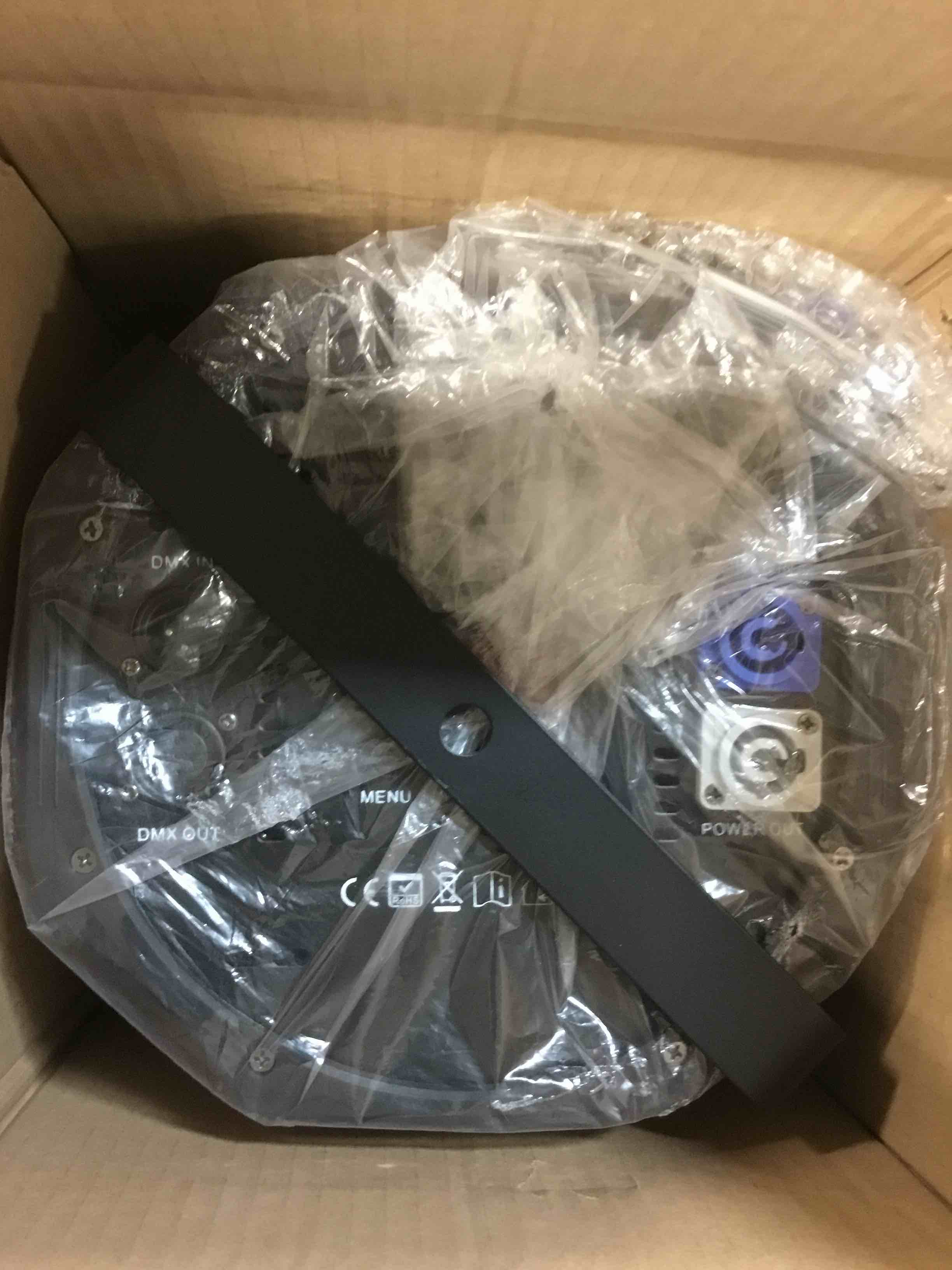 https://s3.amazonaws.com/lotting-images-prod/bidfta/RED5961636_1707153807090.jpeg