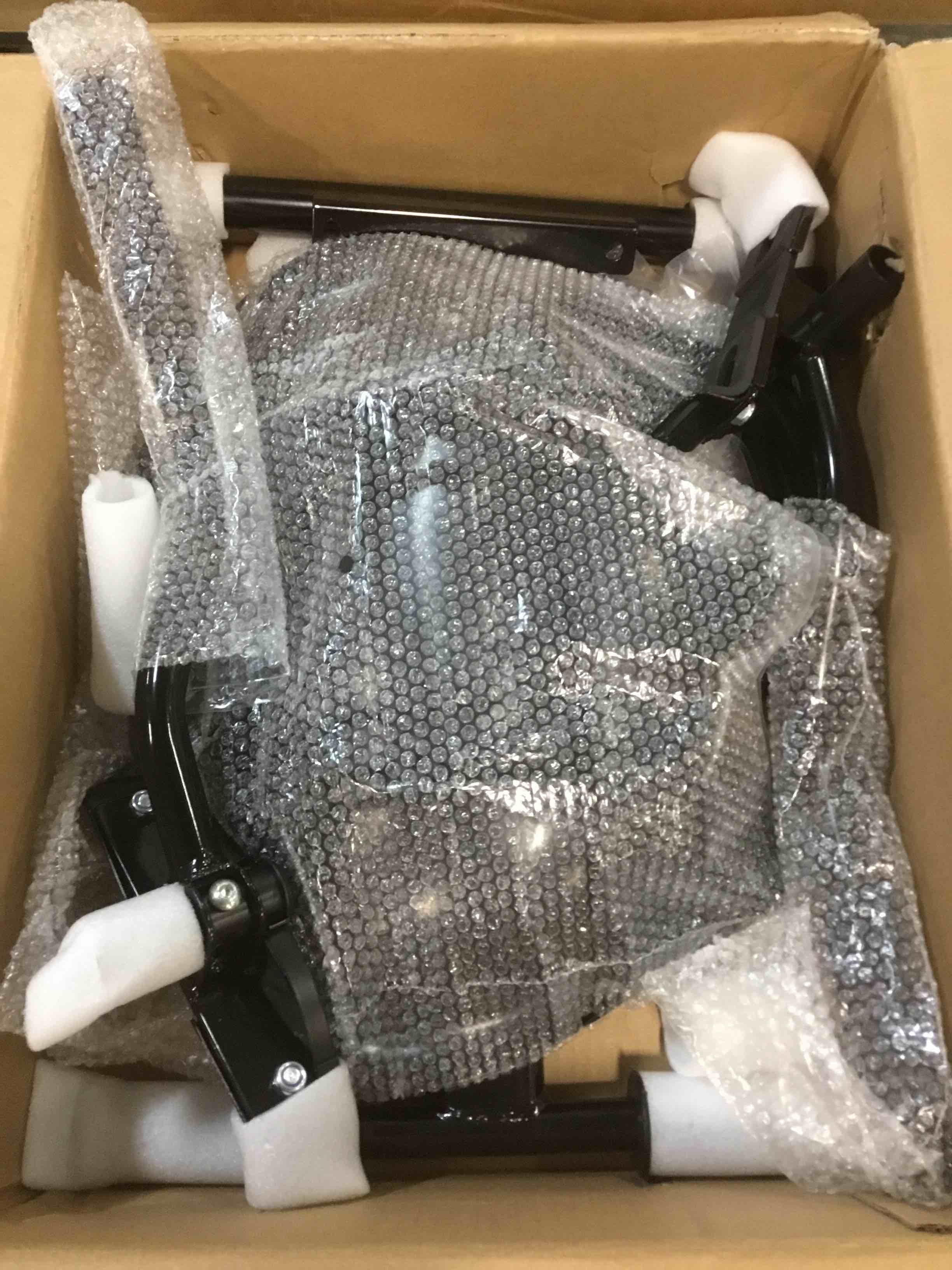 https://s3.amazonaws.com/lotting-images-prod/bidfta/RED5961841_1707253147620.jpeg