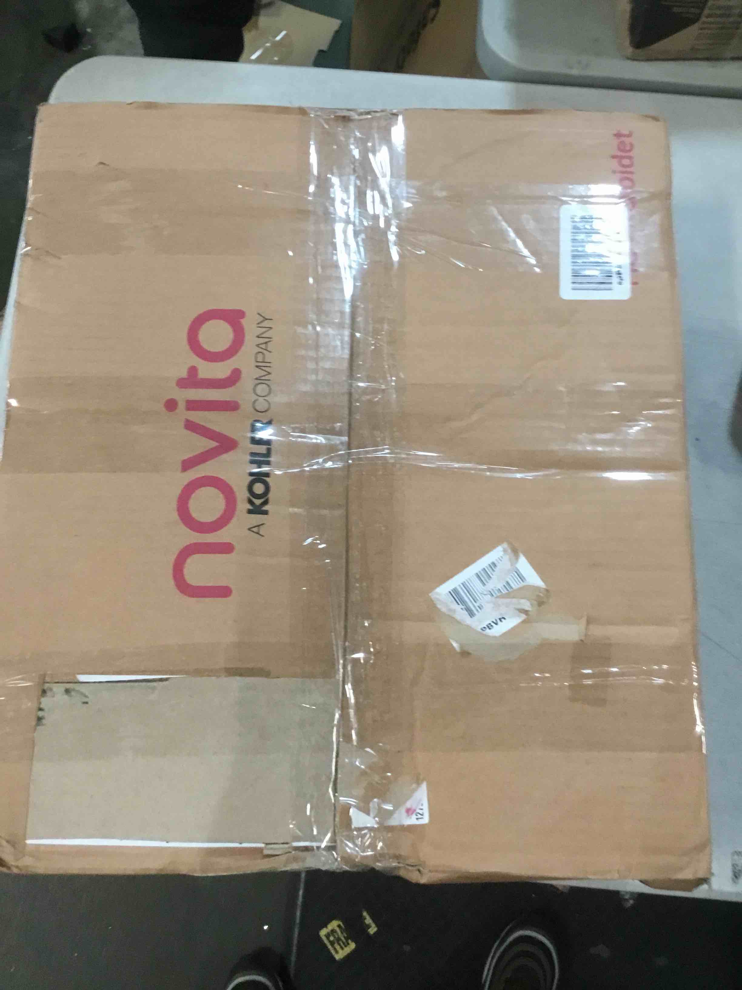 https://s3.amazonaws.com/lotting-images-prod/bidfta/RED5962049_1708375624214.jpeg