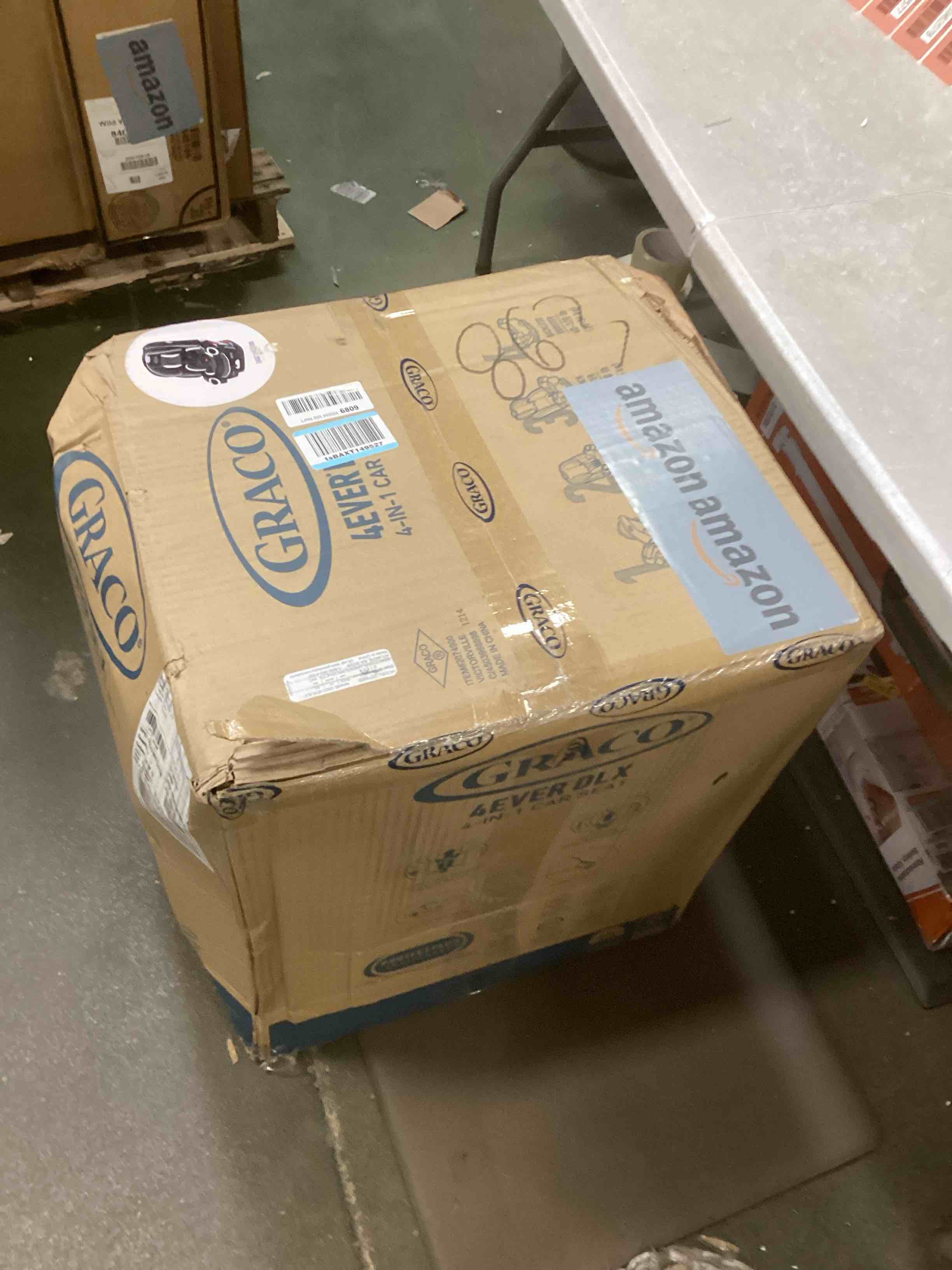 https://s3.amazonaws.com/lotting-images-prod/bidfta/RED5962575_1708958704420.jpeg