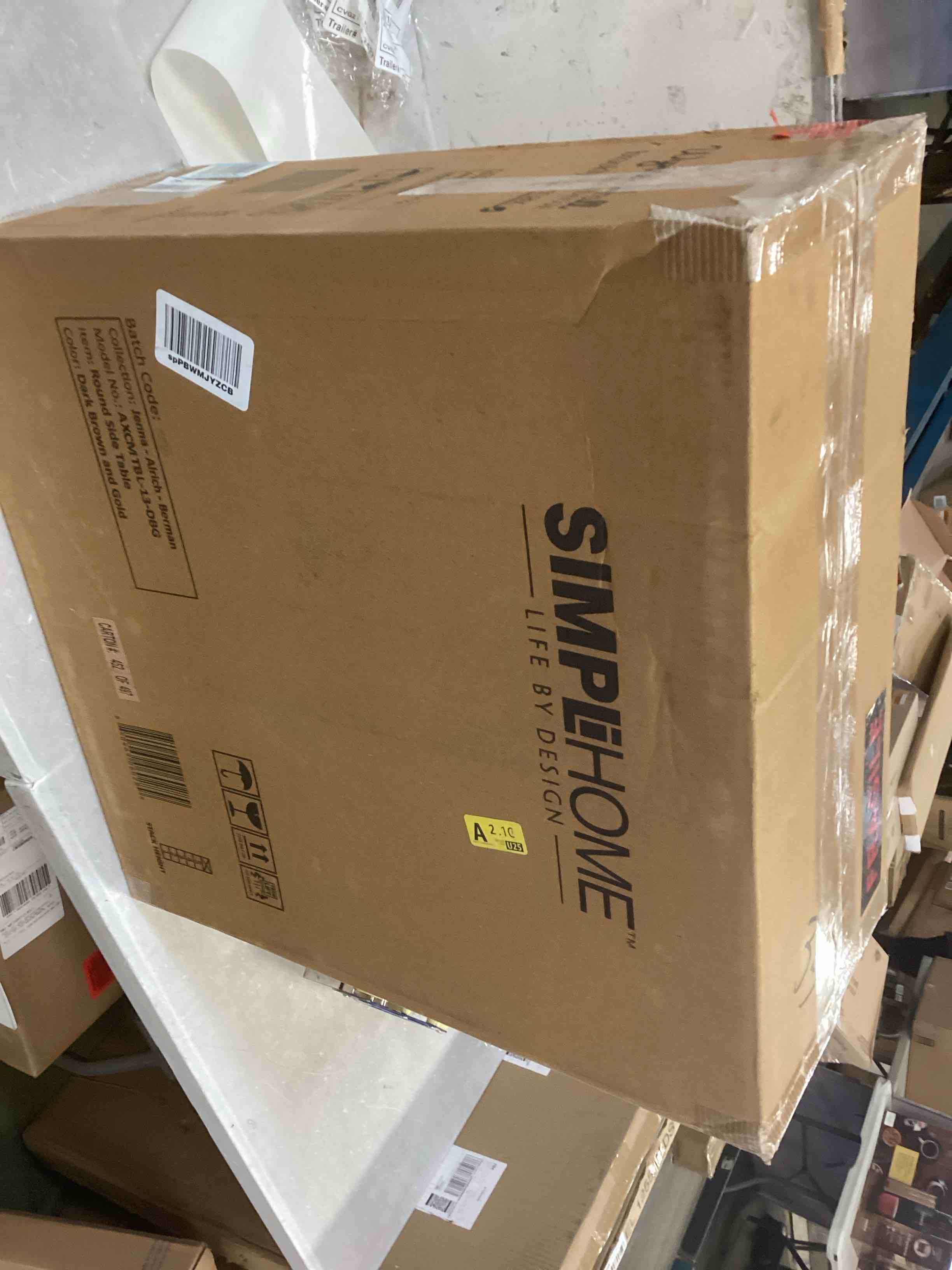 https://s3.amazonaws.com/lotting-images-prod/bidfta/RED5962726_1708979941537.jpeg