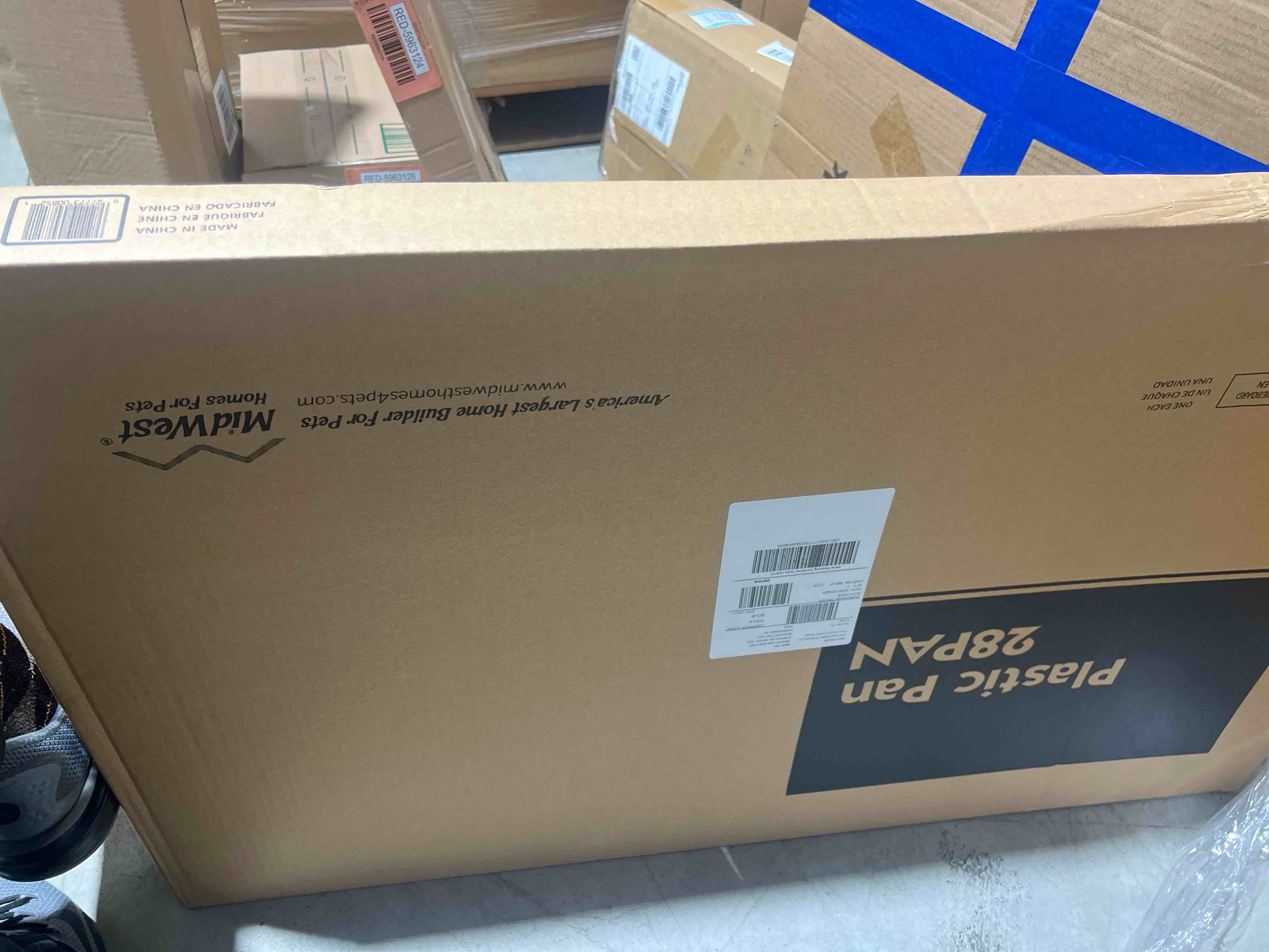 https://s3.amazonaws.com/lotting-images-prod/bidfta/RED5963123_1710786857433.jpeg