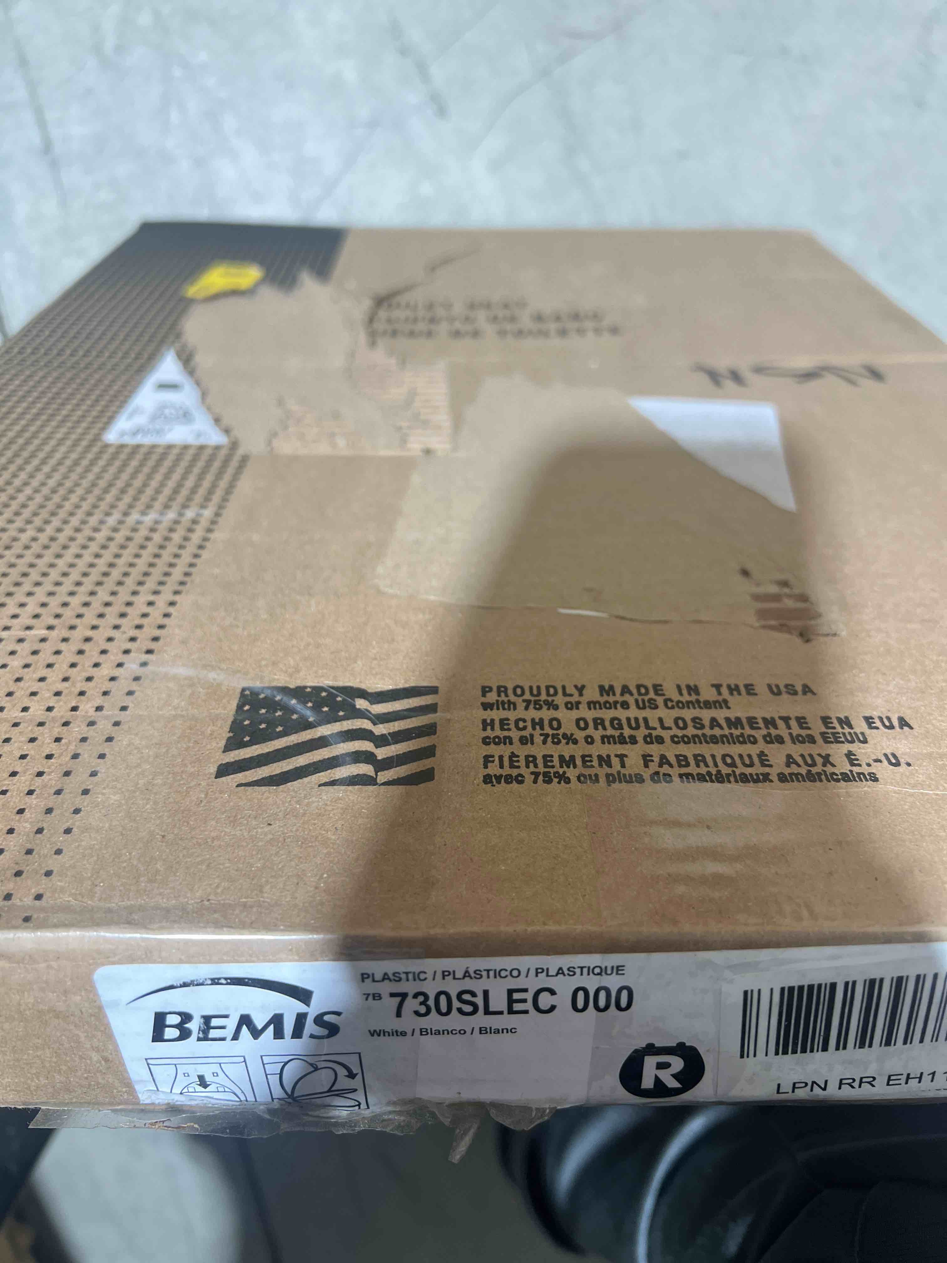 https://s3.amazonaws.com/lotting-images-prod/bidfta/RED5963124_1710786178376.jpeg