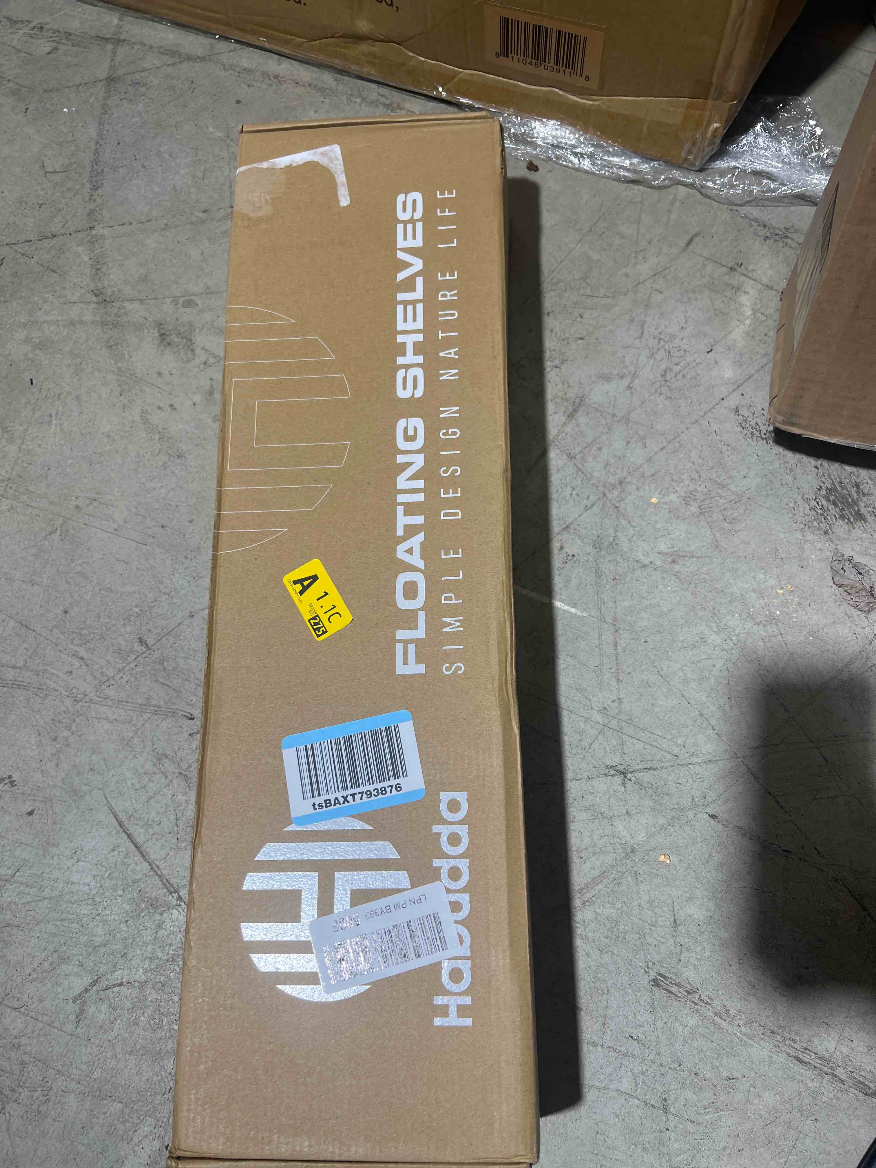 https://s3.amazonaws.com/lotting-images-prod/bidfta/RED5963133_1710784070725.jpeg