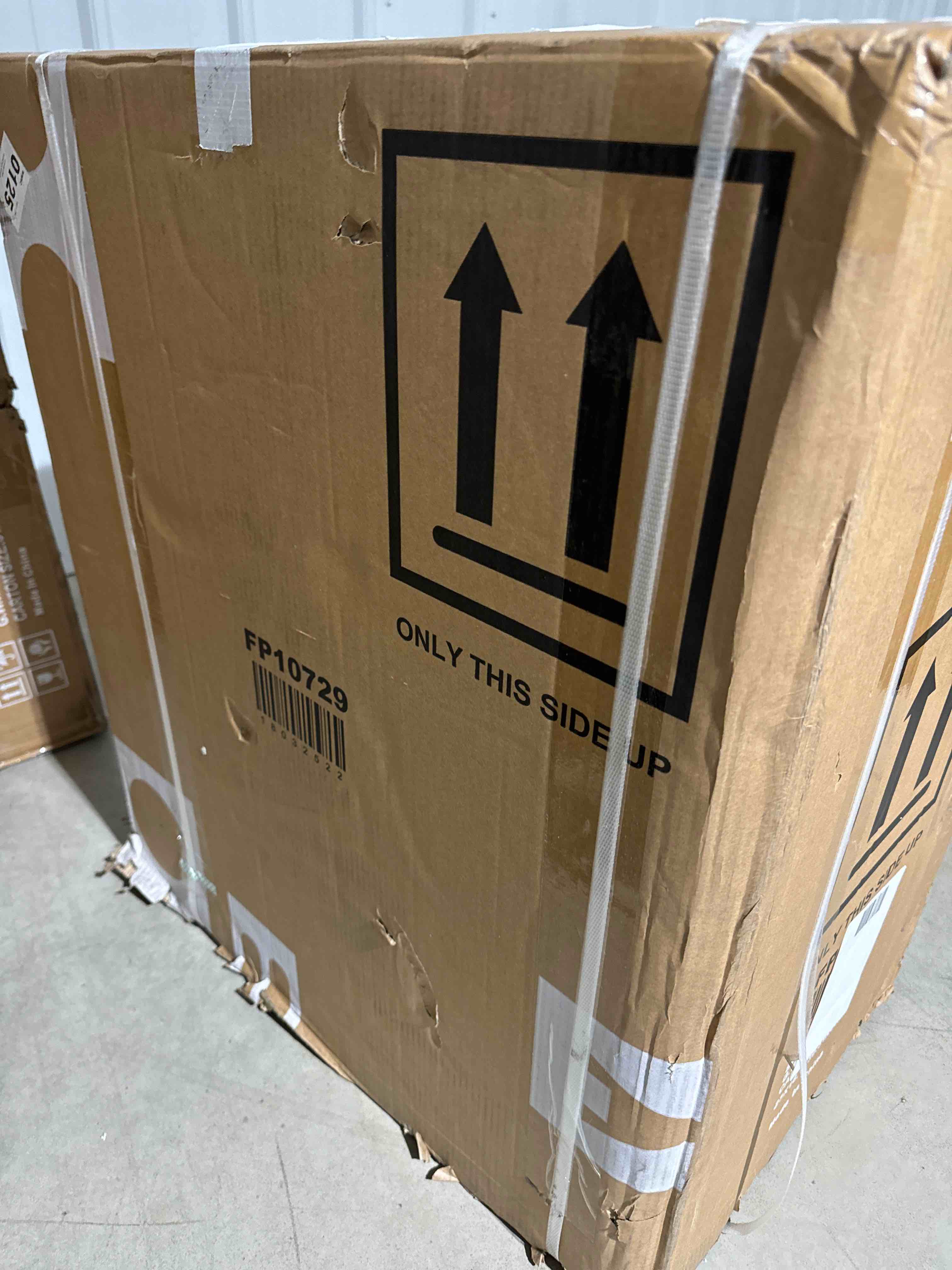 https://s3.amazonaws.com/lotting-images-prod/bidfta/RED5963612_1714452007333.jpeg