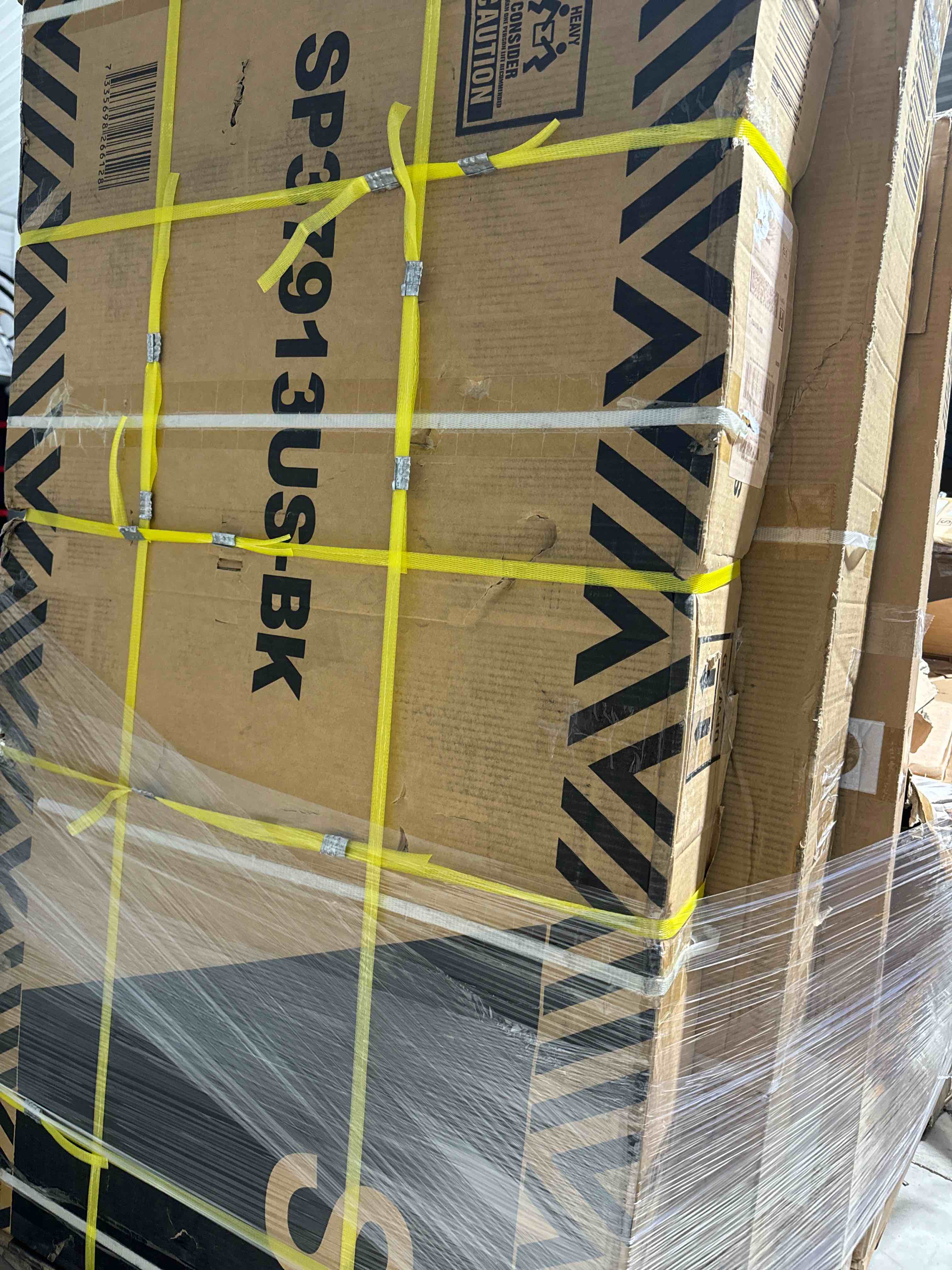 https://s3.amazonaws.com/lotting-images-prod/bidfta/RED5963620_1714455531257.jpeg