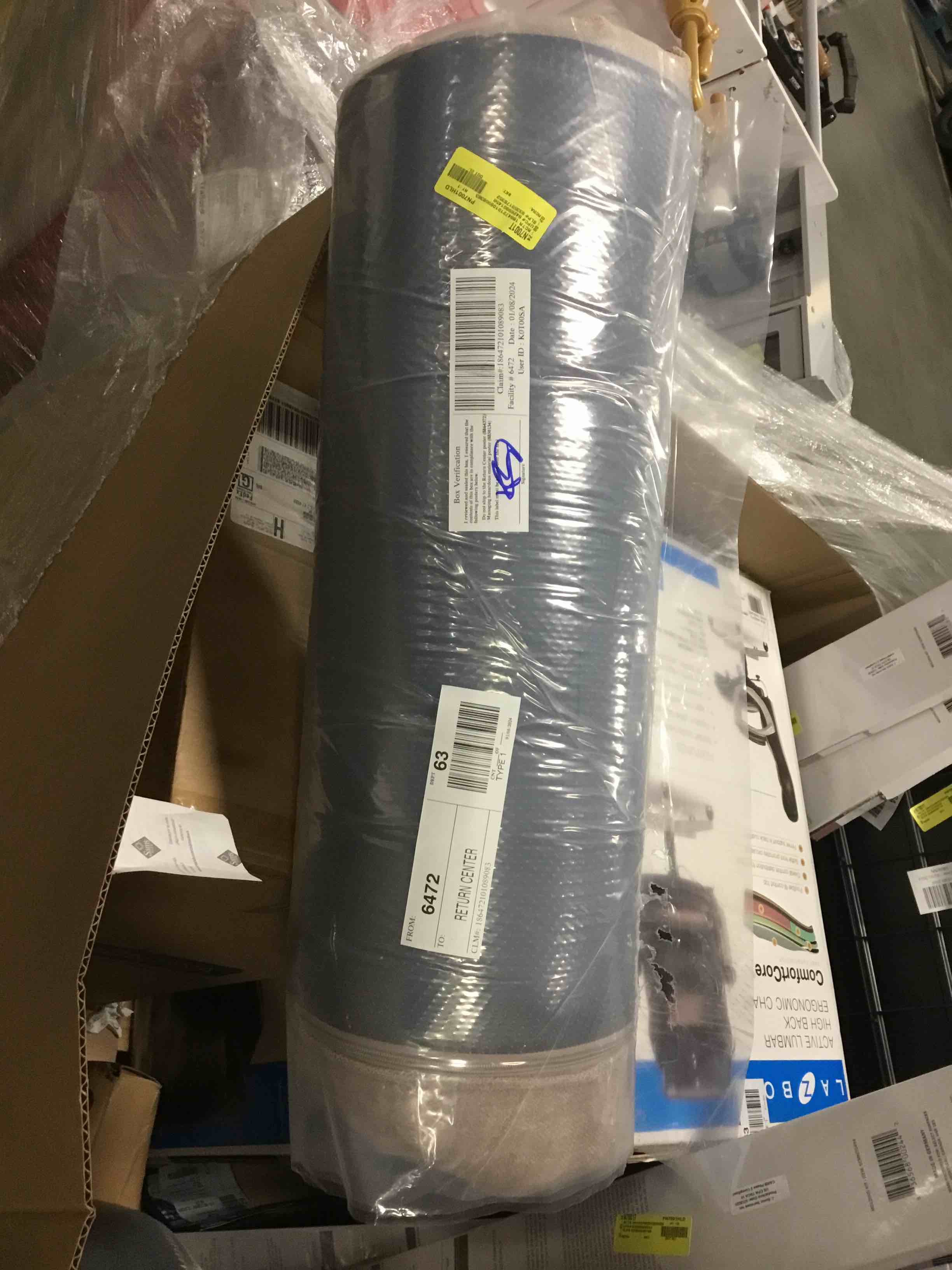 https://s3.amazonaws.com/lotting-images-prod/bidfta/RED5964786_1708000128040.jpeg