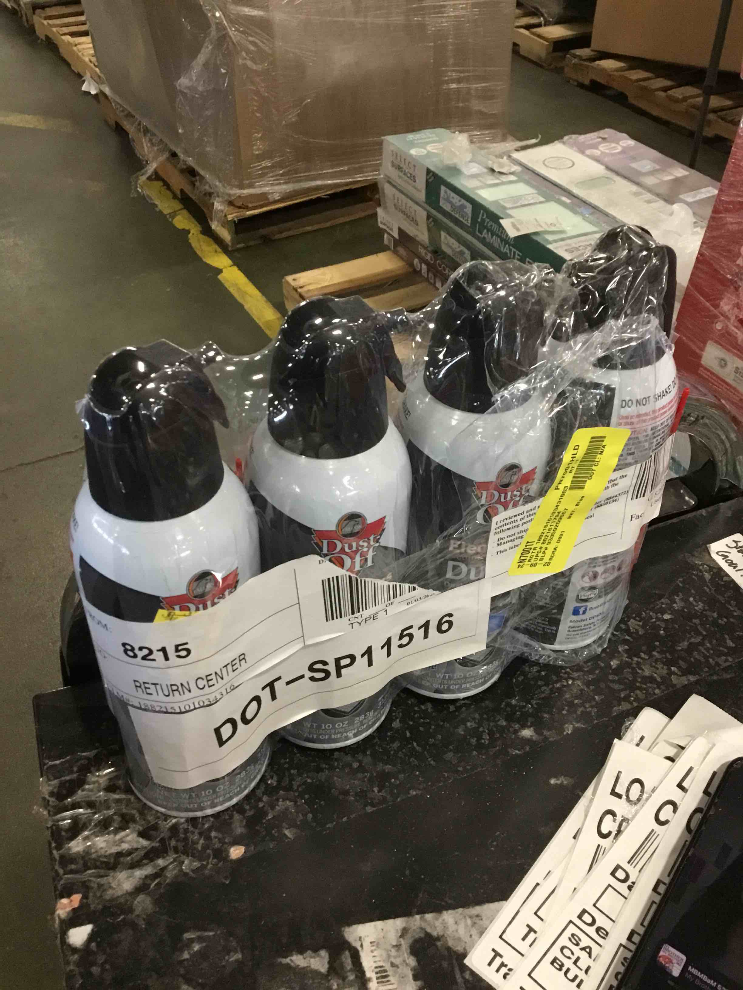 https://s3.amazonaws.com/lotting-images-prod/bidfta/RED5964804_1708006292351.jpeg