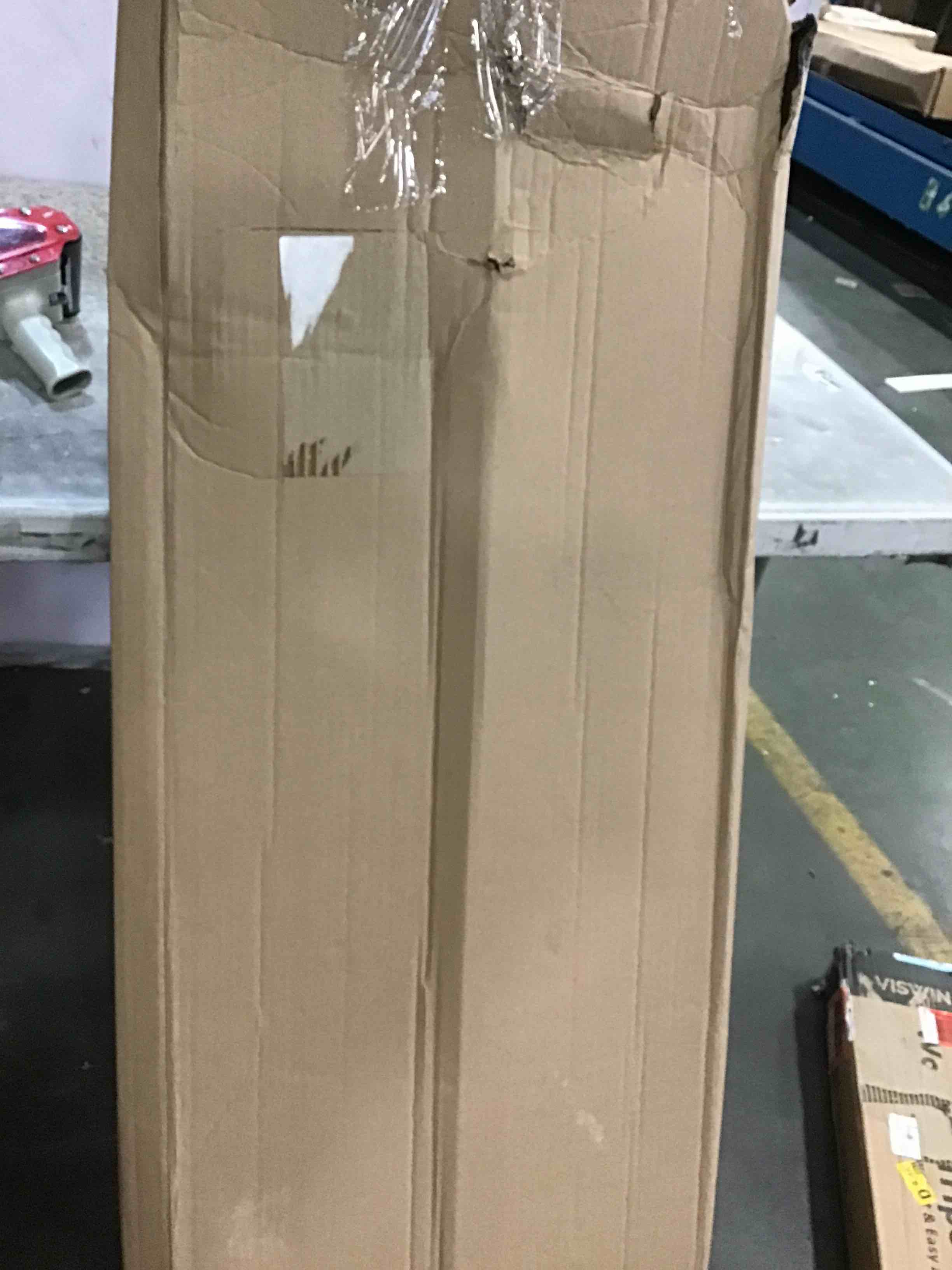 https://s3.amazonaws.com/lotting-images-prod/bidfta/RED5966643_1708181503094.jpeg