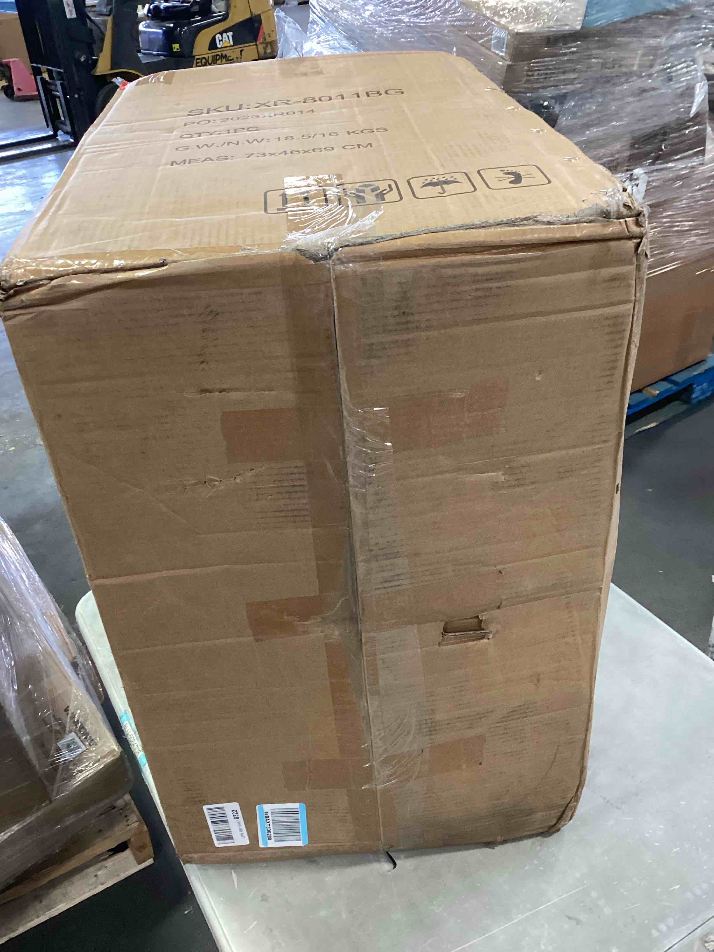 https://s3.amazonaws.com/lotting-images-prod/bidfta/RED5968698_1708697160628.jpeg