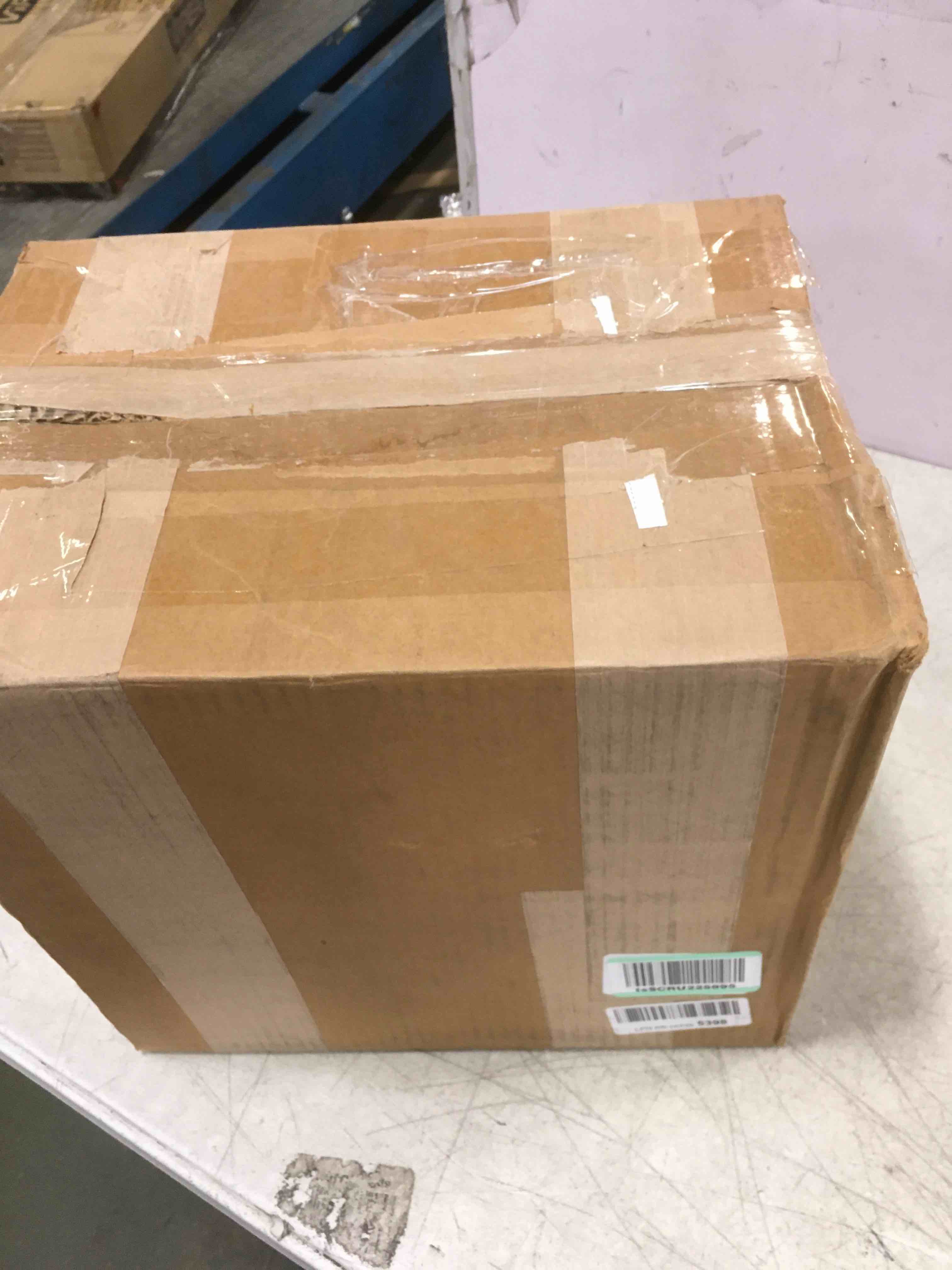 https://s3.amazonaws.com/lotting-images-prod/bidfta/RED5969214_1707767675671.jpeg