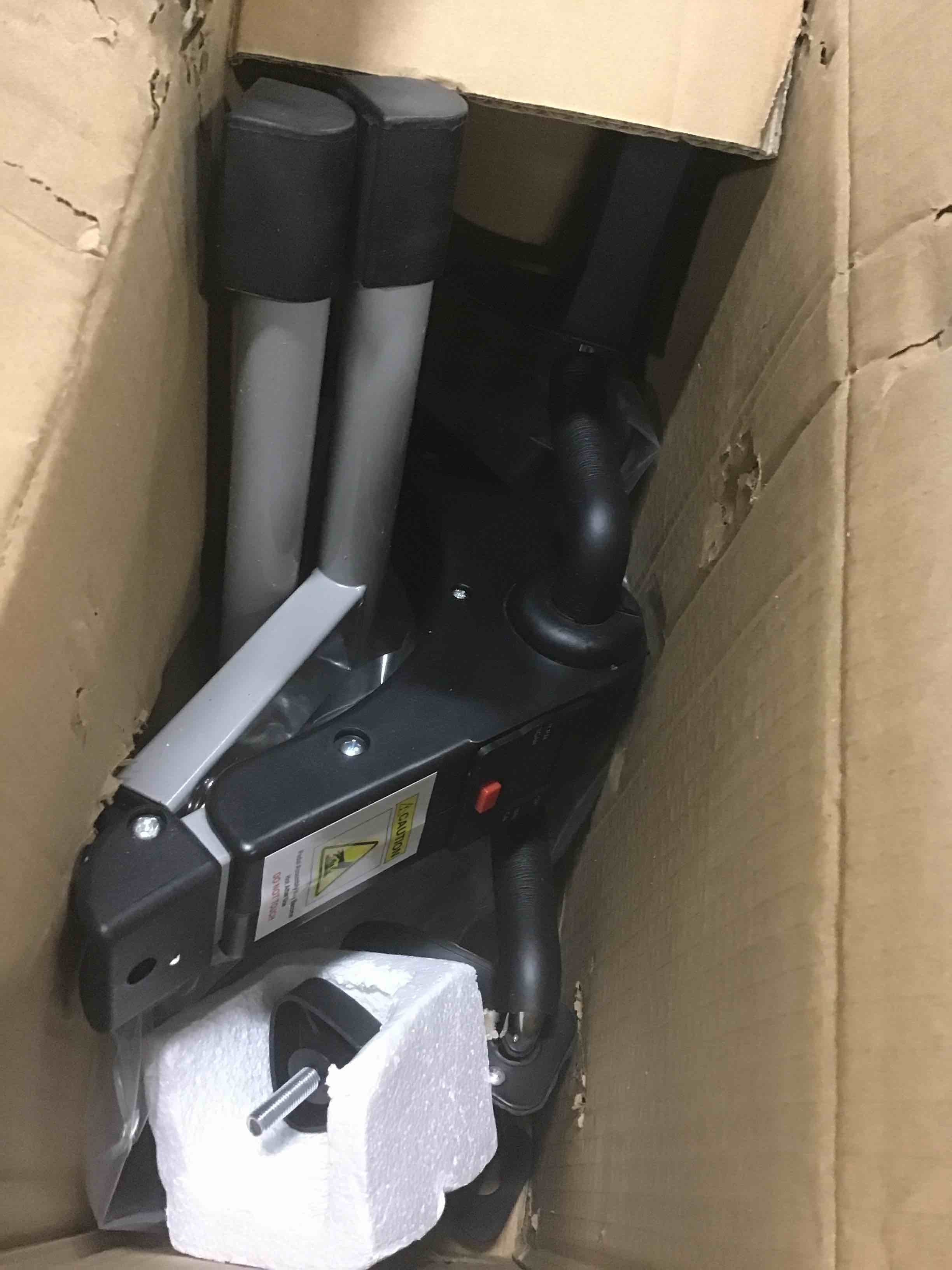 https://s3.amazonaws.com/lotting-images-prod/bidfta/RED5969552_1707921414801.jpeg