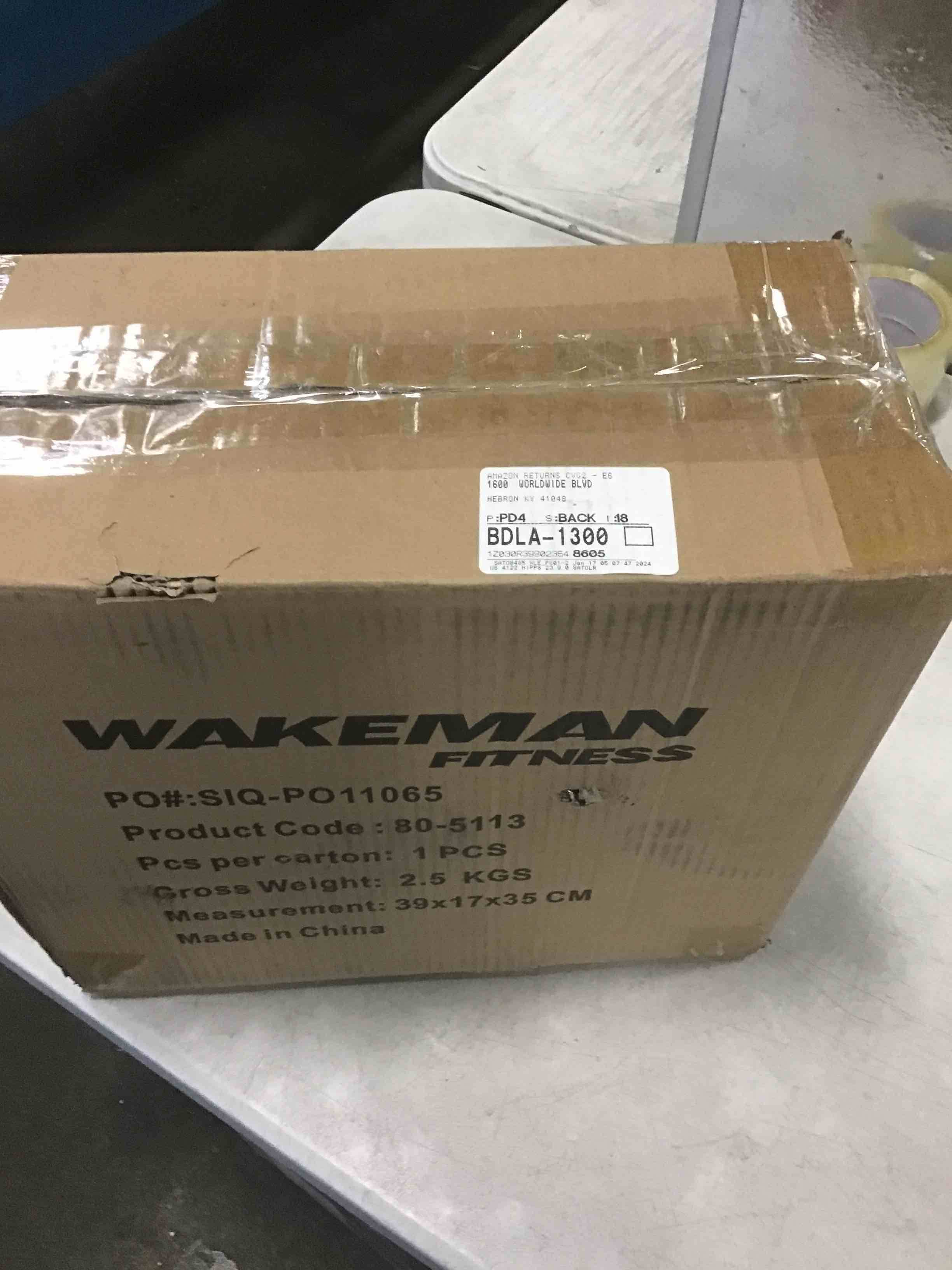 https://s3.amazonaws.com/lotting-images-prod/bidfta/RED5969552_1707921426778.jpeg