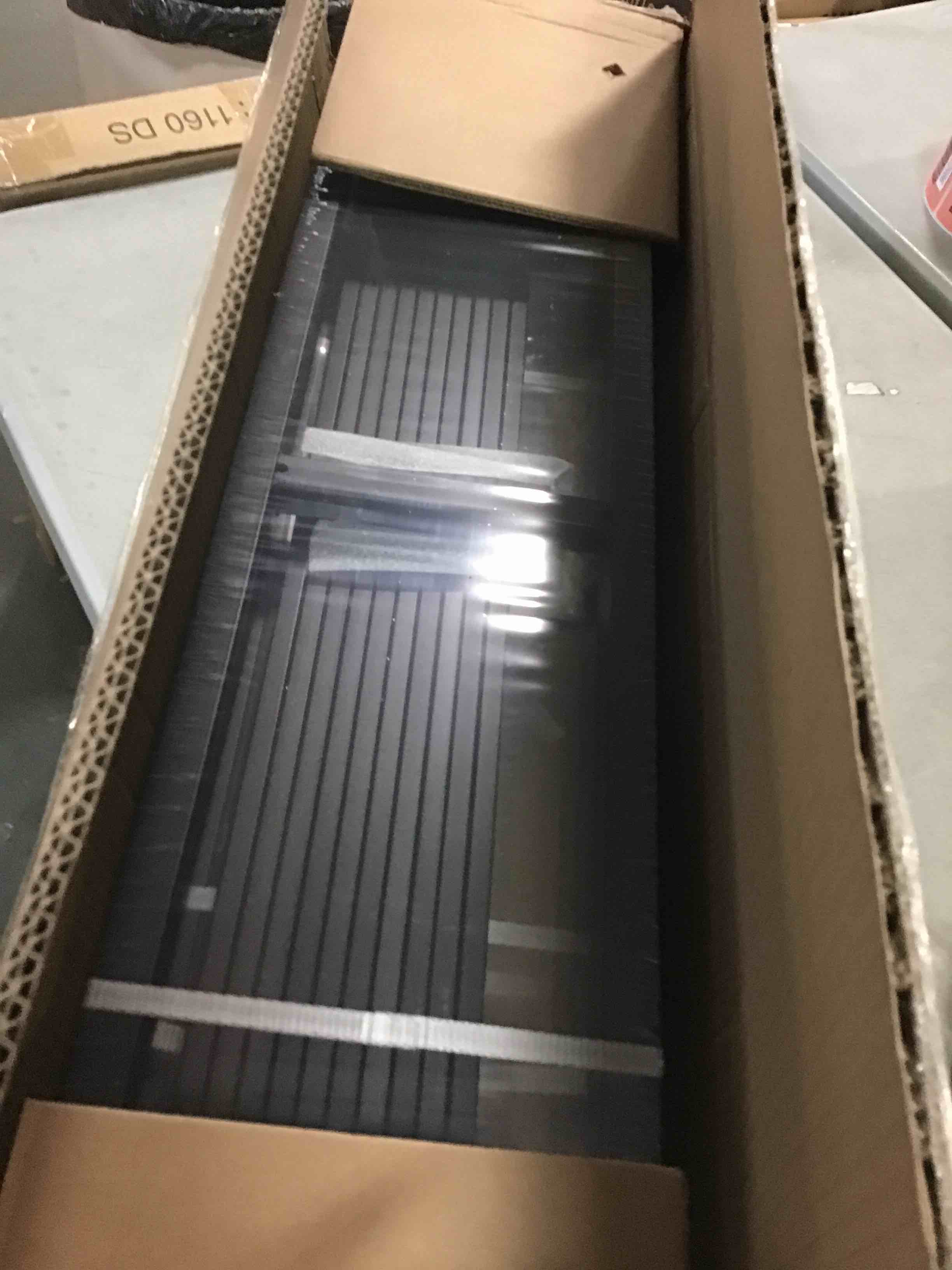 https://s3.amazonaws.com/lotting-images-prod/bidfta/RED5970012_1708093511219.jpeg