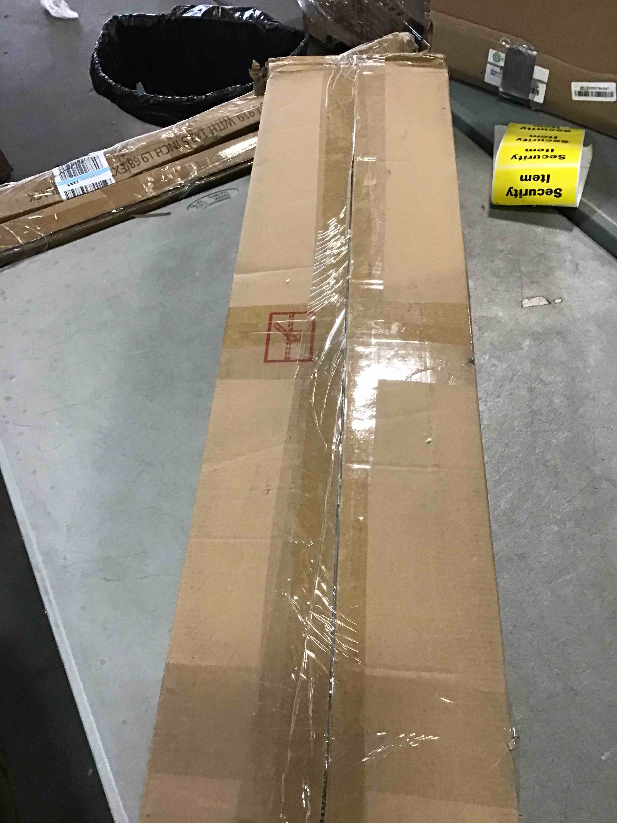 https://s3.amazonaws.com/lotting-images-prod/bidfta/RED5970087_1708103564714.jpeg