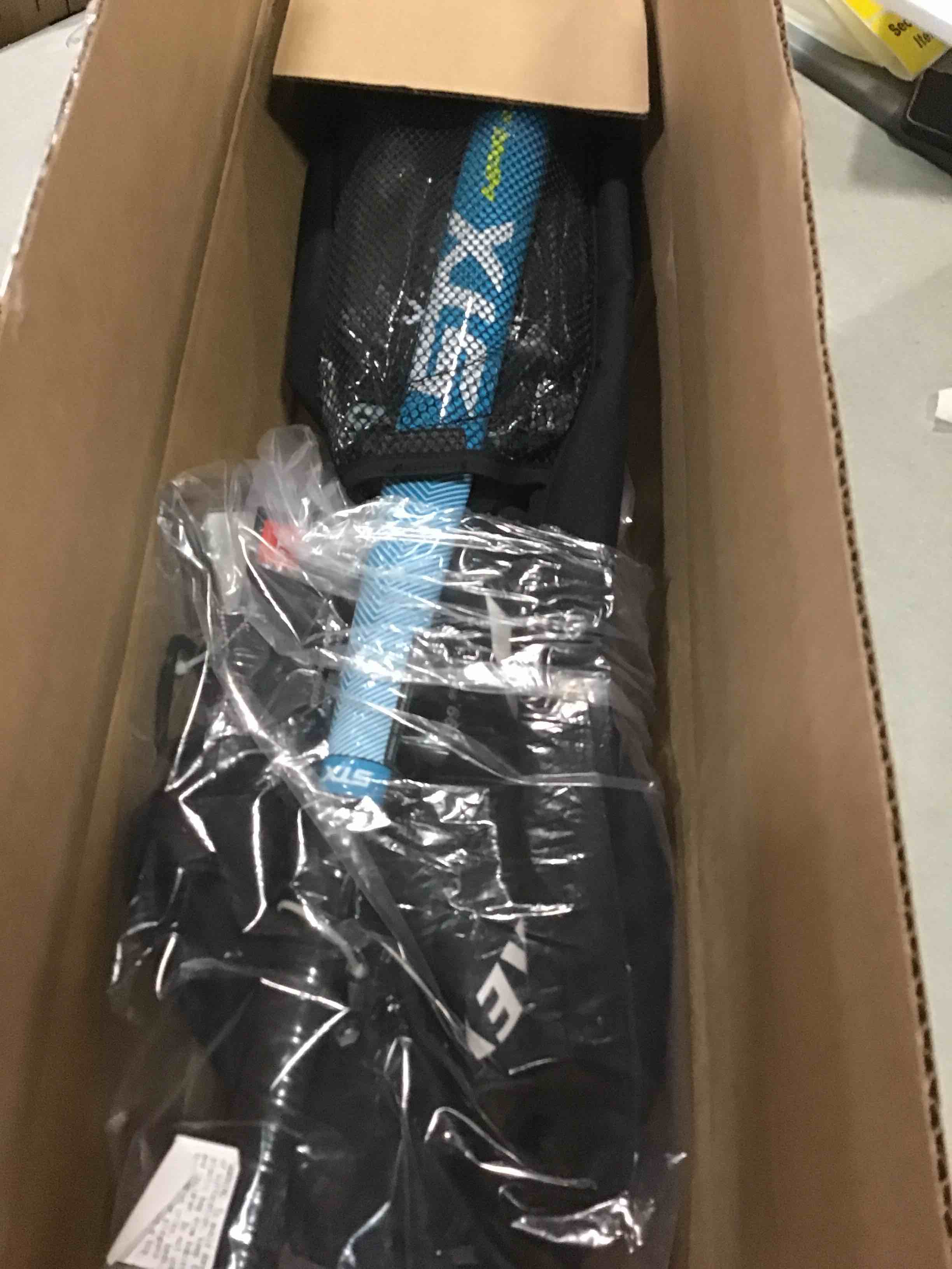 https://s3.amazonaws.com/lotting-images-prod/bidfta/RED5970119_1708109930368.jpeg