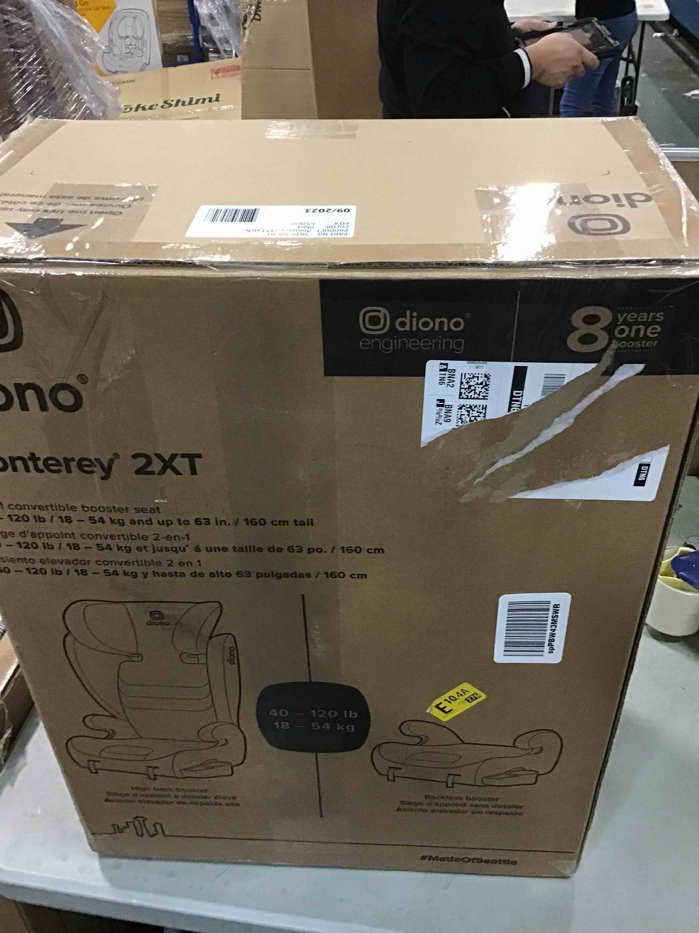 https://s3.amazonaws.com/lotting-images-prod/bidfta/RED5970143_1708112708400.jpeg