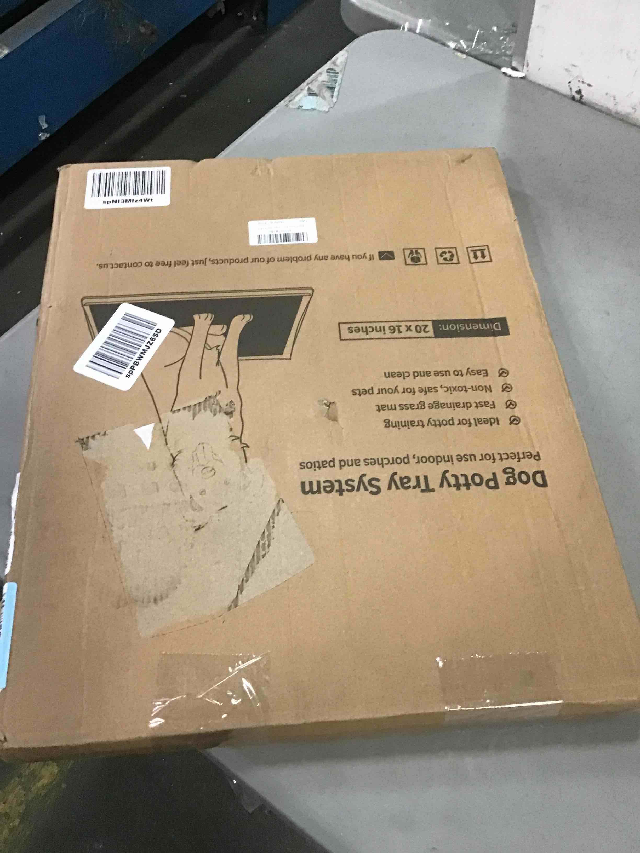 https://s3.amazonaws.com/lotting-images-prod/bidfta/RED5970341_1708364287442.jpeg