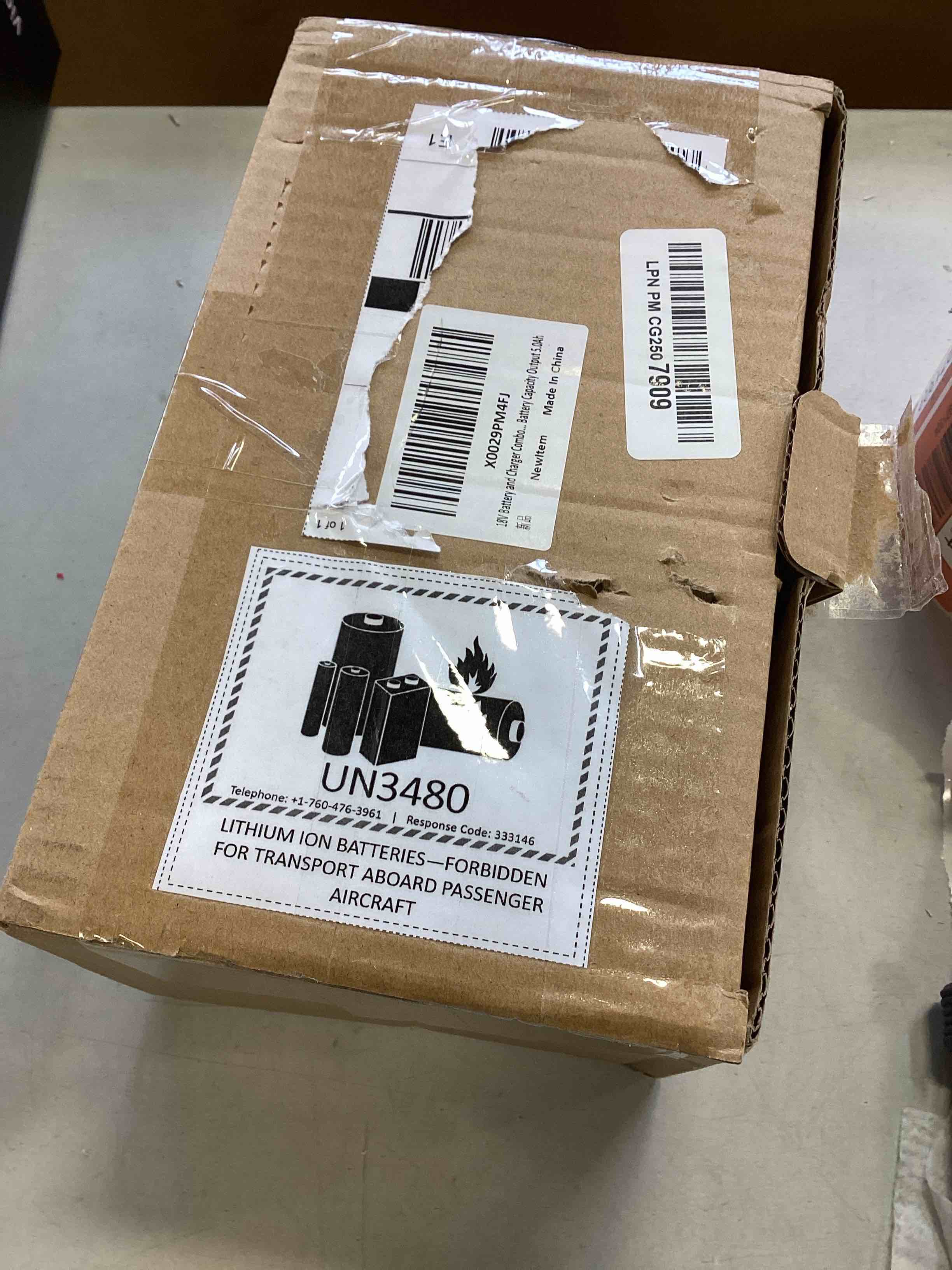 https://s3.amazonaws.com/lotting-images-prod/bidfta/RED5971300_1708010767034.jpeg