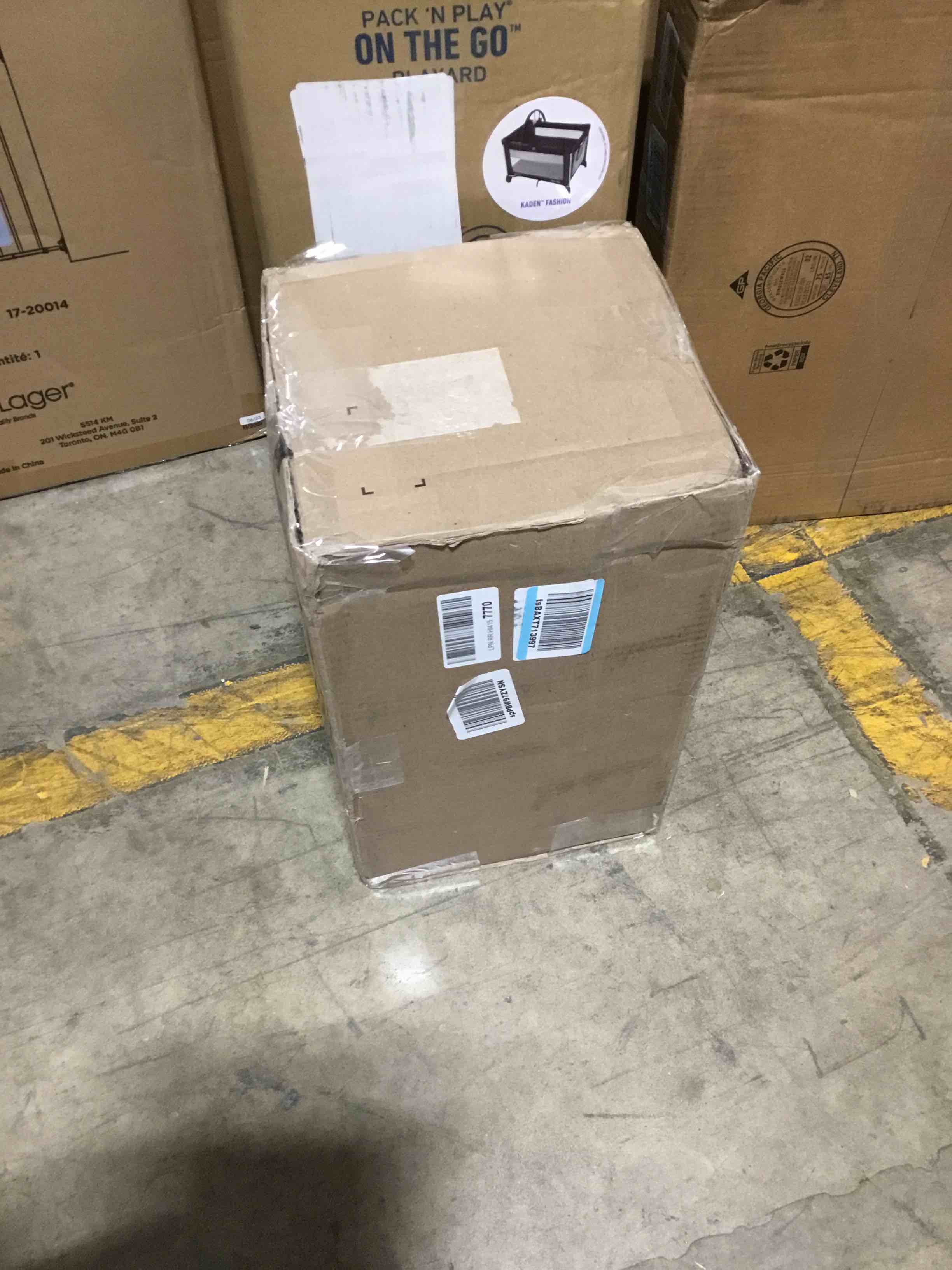 https://s3.amazonaws.com/lotting-images-prod/bidfta/RED5974291_1711652456917.jpeg