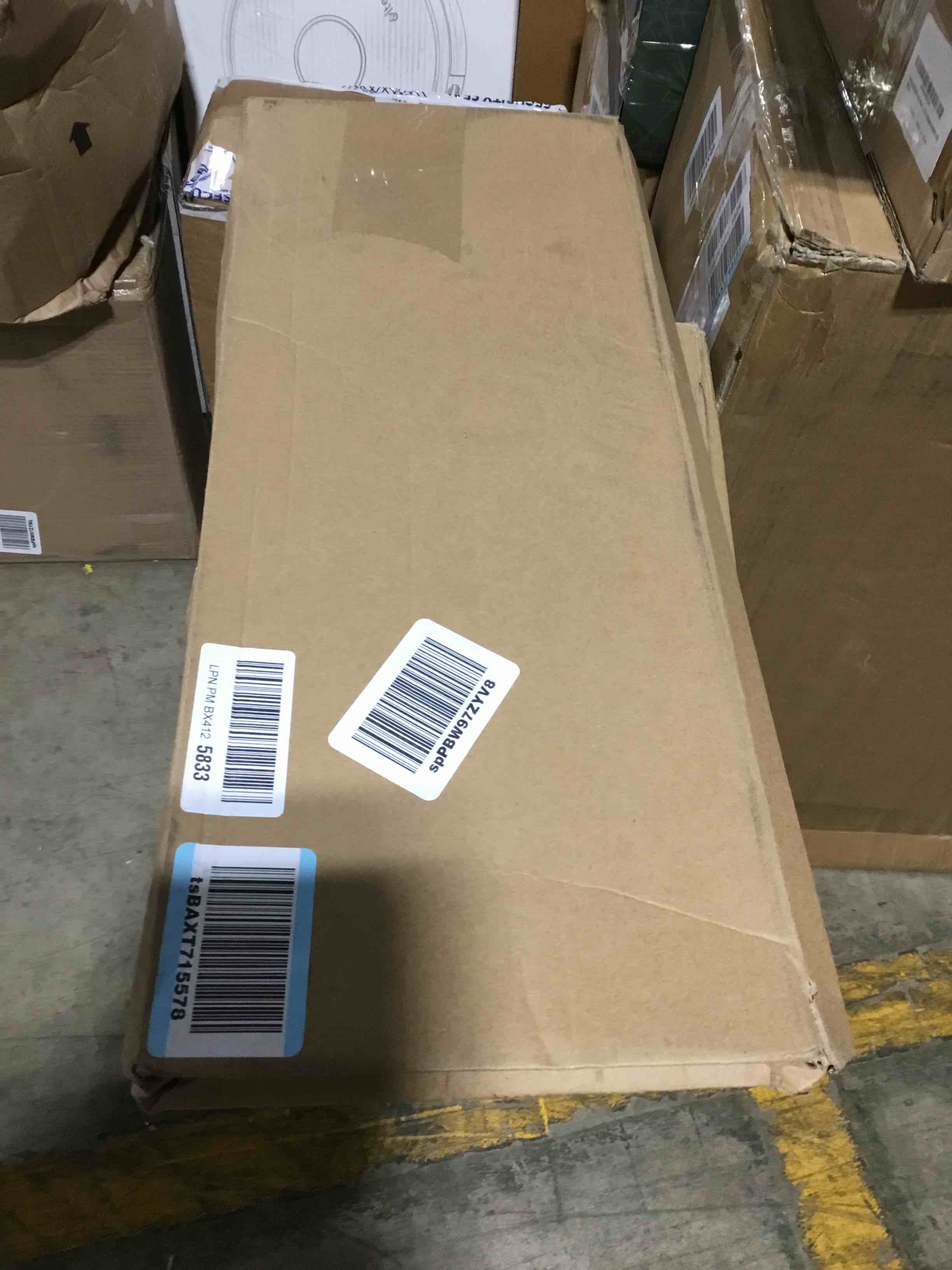 https://s3.amazonaws.com/lotting-images-prod/bidfta/RED5974293_1711652540022.jpeg
