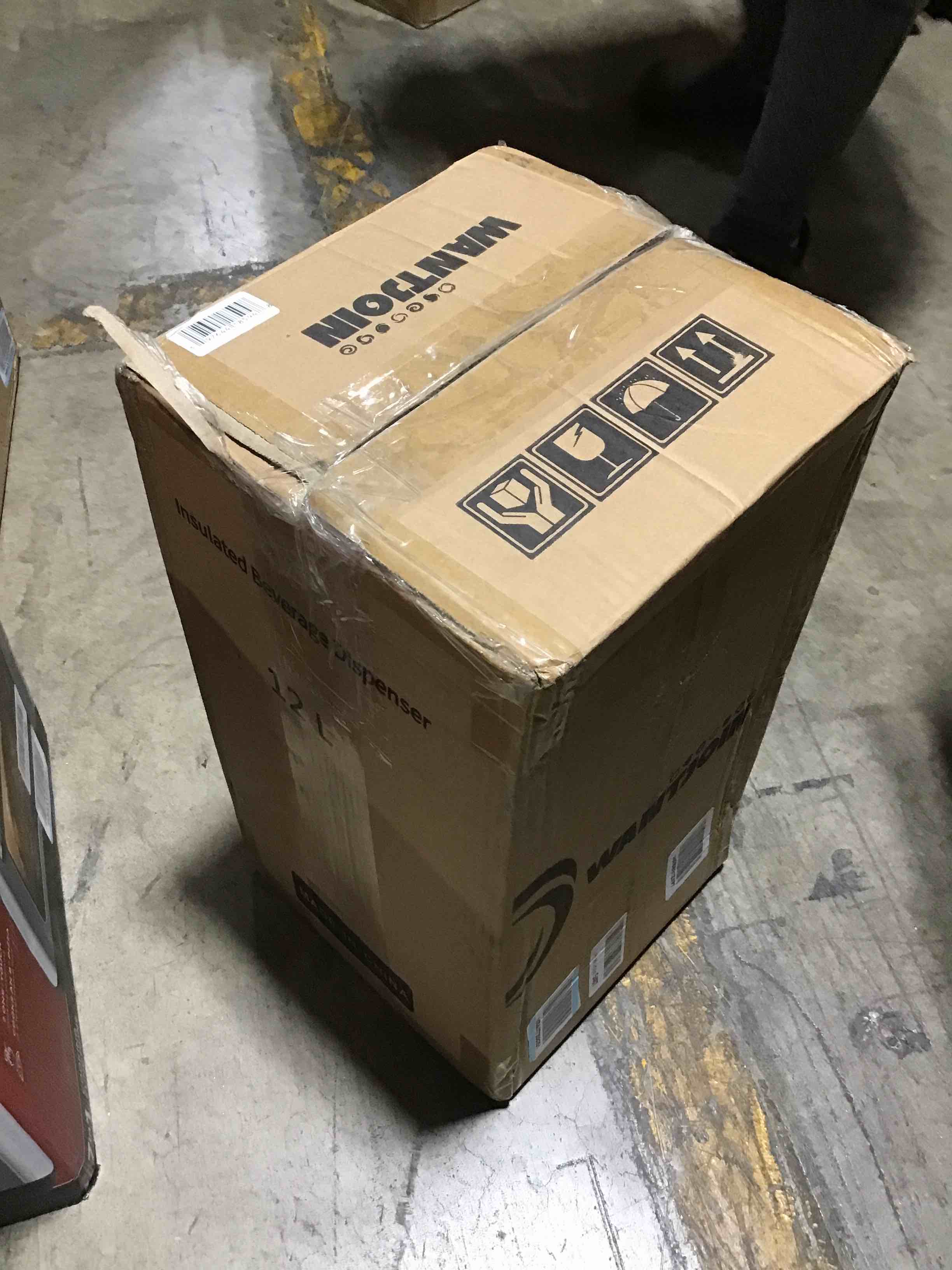 https://s3.amazonaws.com/lotting-images-prod/bidfta/RED5974336_1711652002627.jpeg
