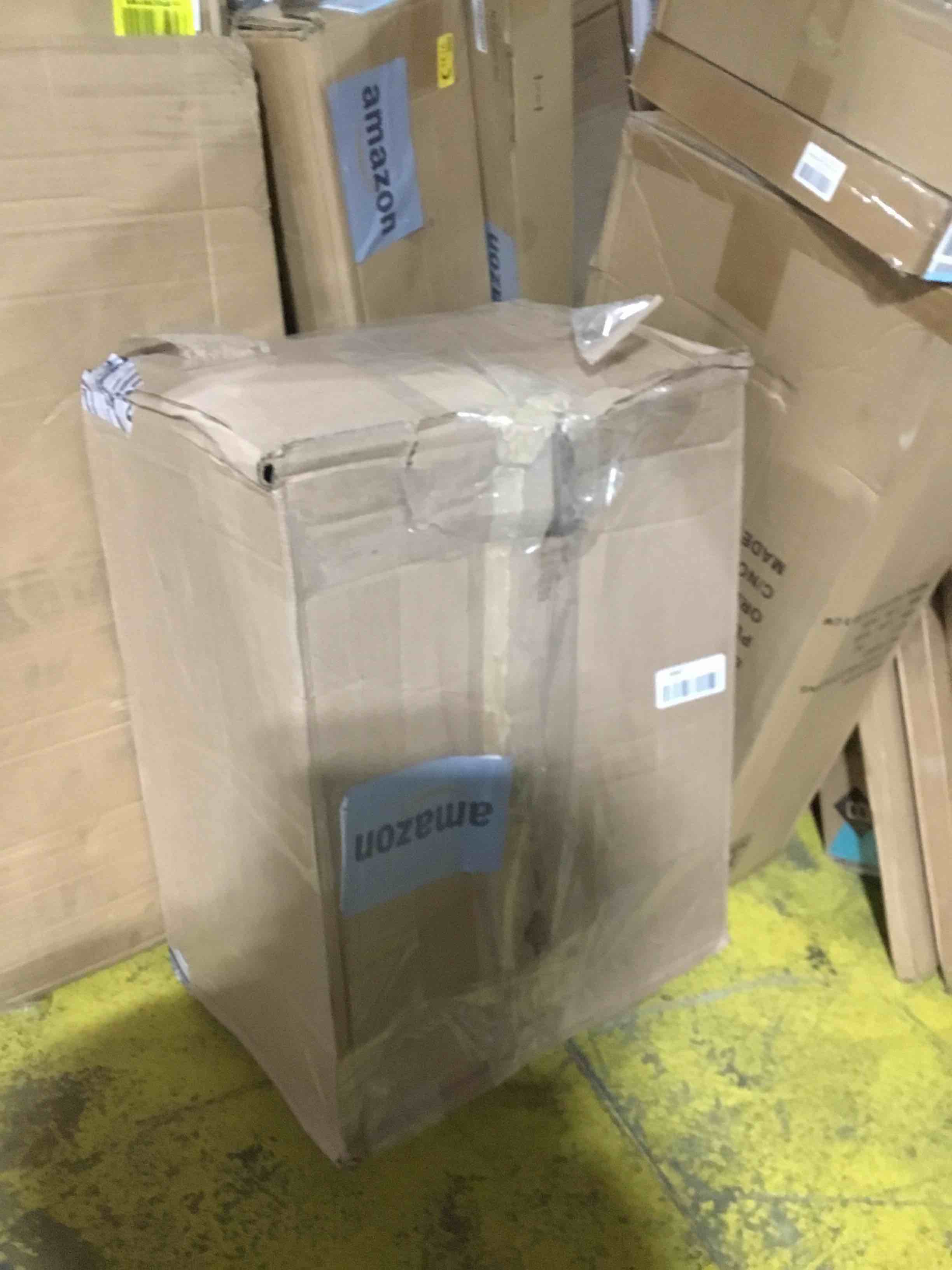 https://s3.amazonaws.com/lotting-images-prod/bidfta/RED5975415_1709581939553.jpeg