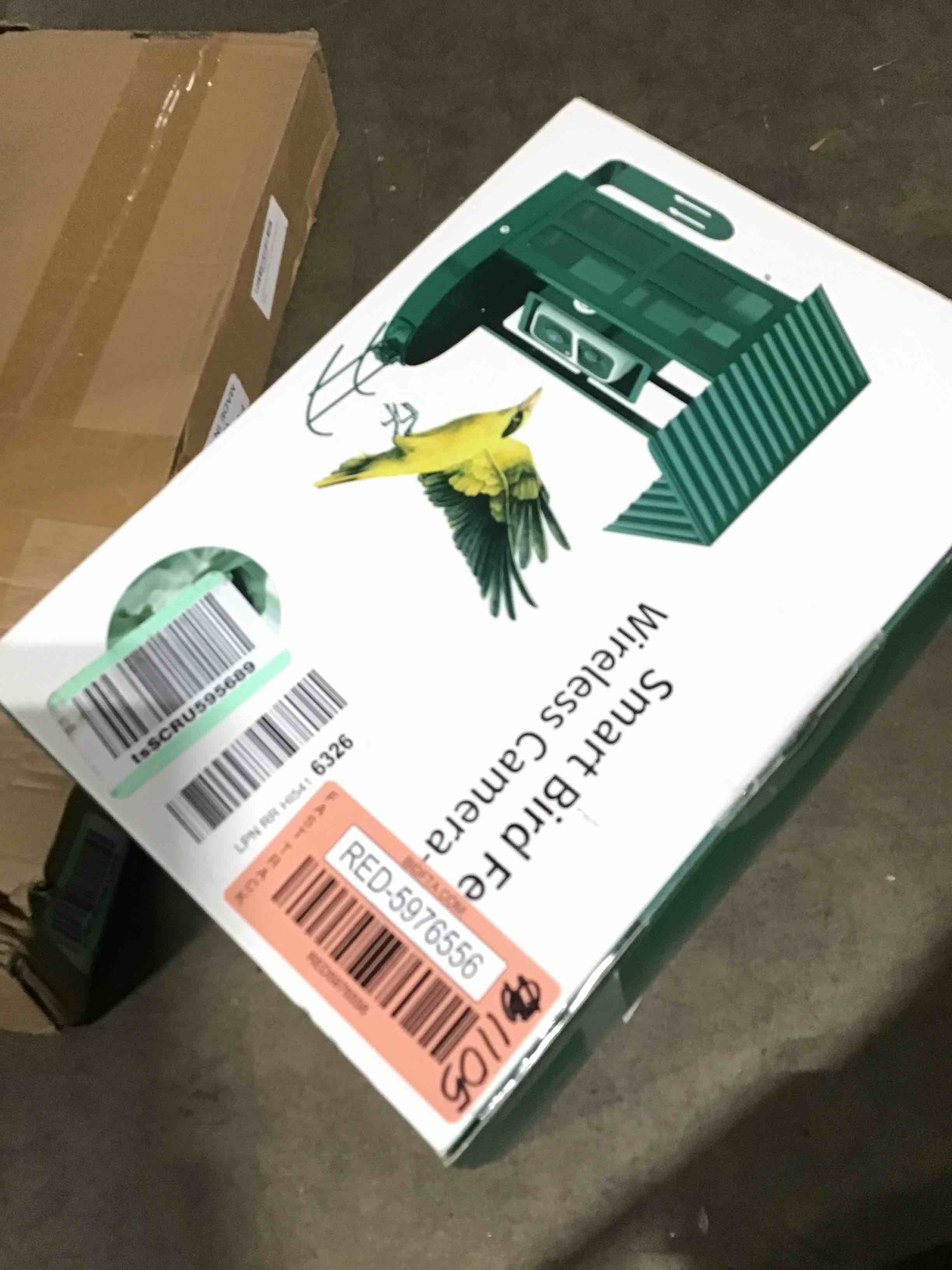 https://s3.amazonaws.com/lotting-images-prod/bidfta/RED5976556_1708457129785.jpeg