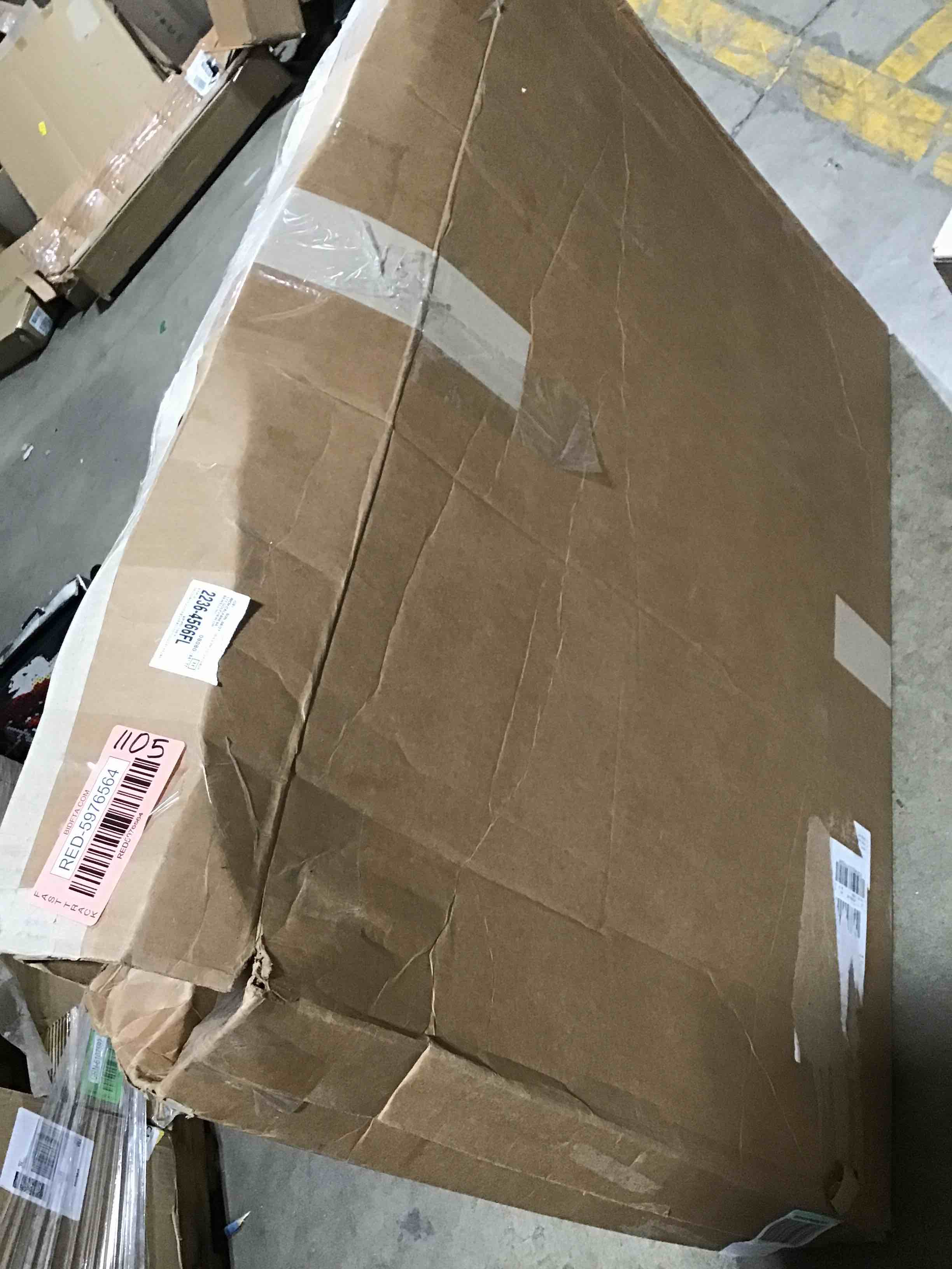 https://s3.amazonaws.com/lotting-images-prod/bidfta/RED5976564_1708457754639.jpeg