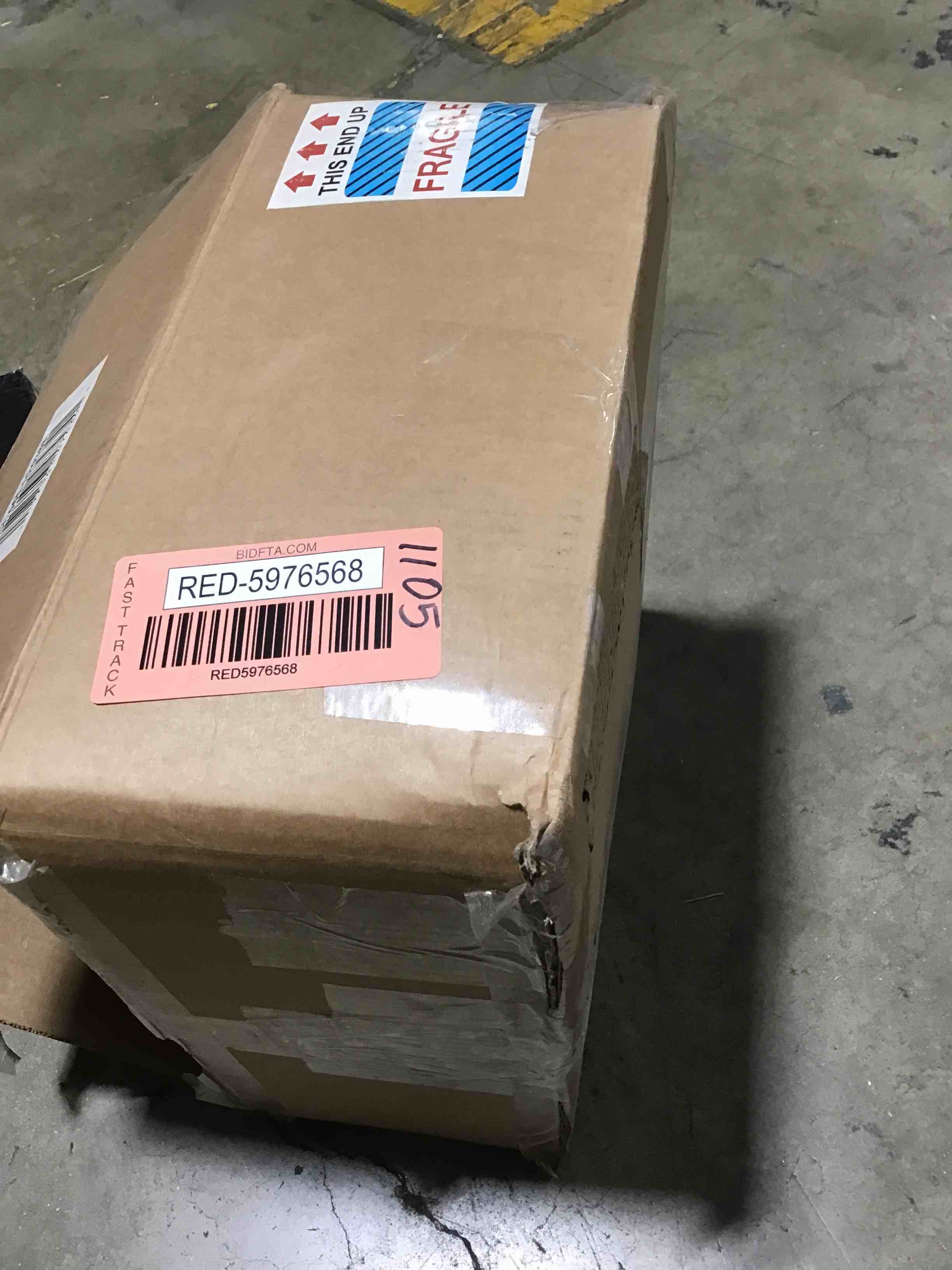 https://s3.amazonaws.com/lotting-images-prod/bidfta/RED5976568_1708458327711.jpeg