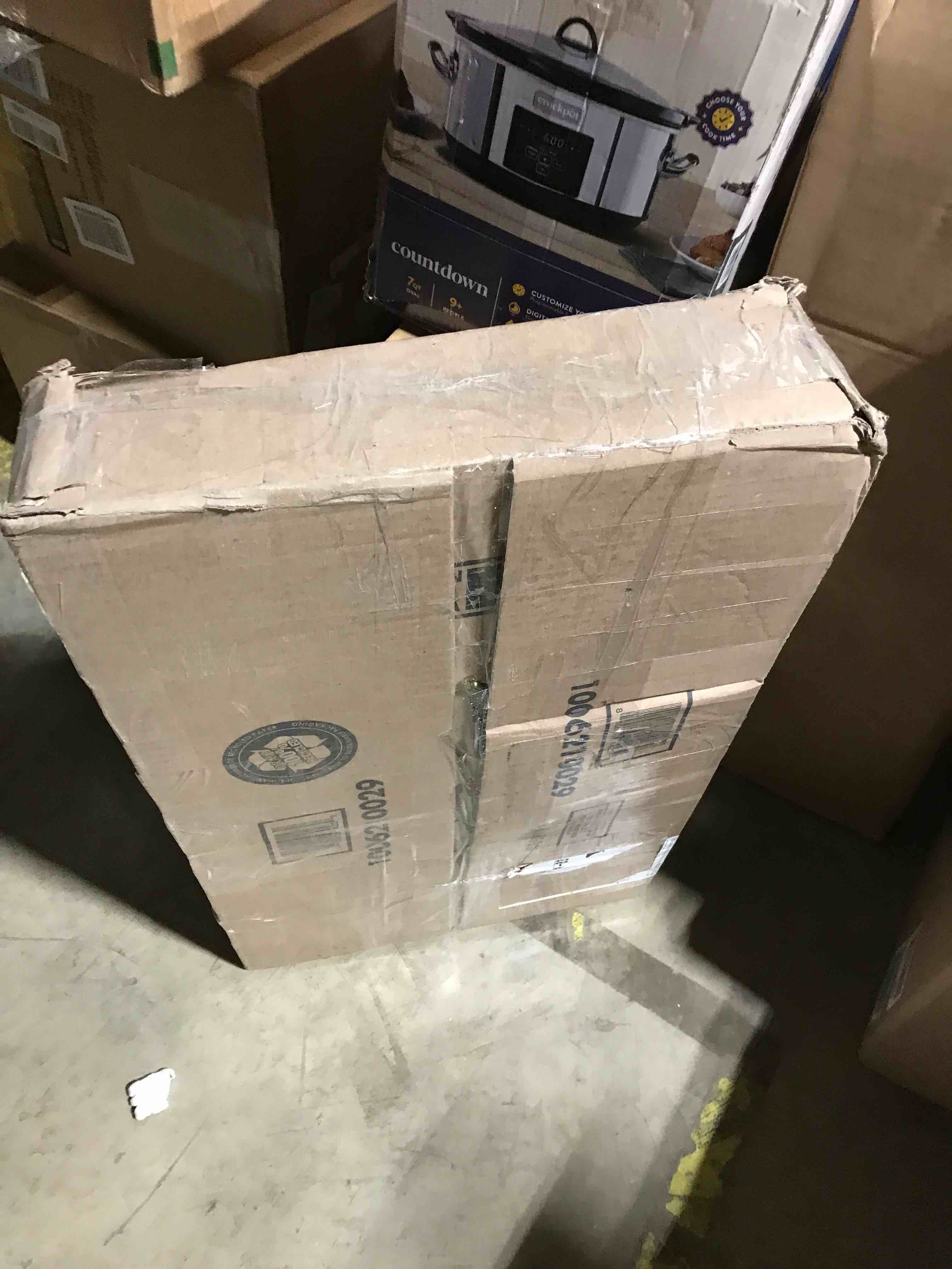 https://s3.amazonaws.com/lotting-images-prod/bidfta/RED5978296_1708807197591.jpeg
