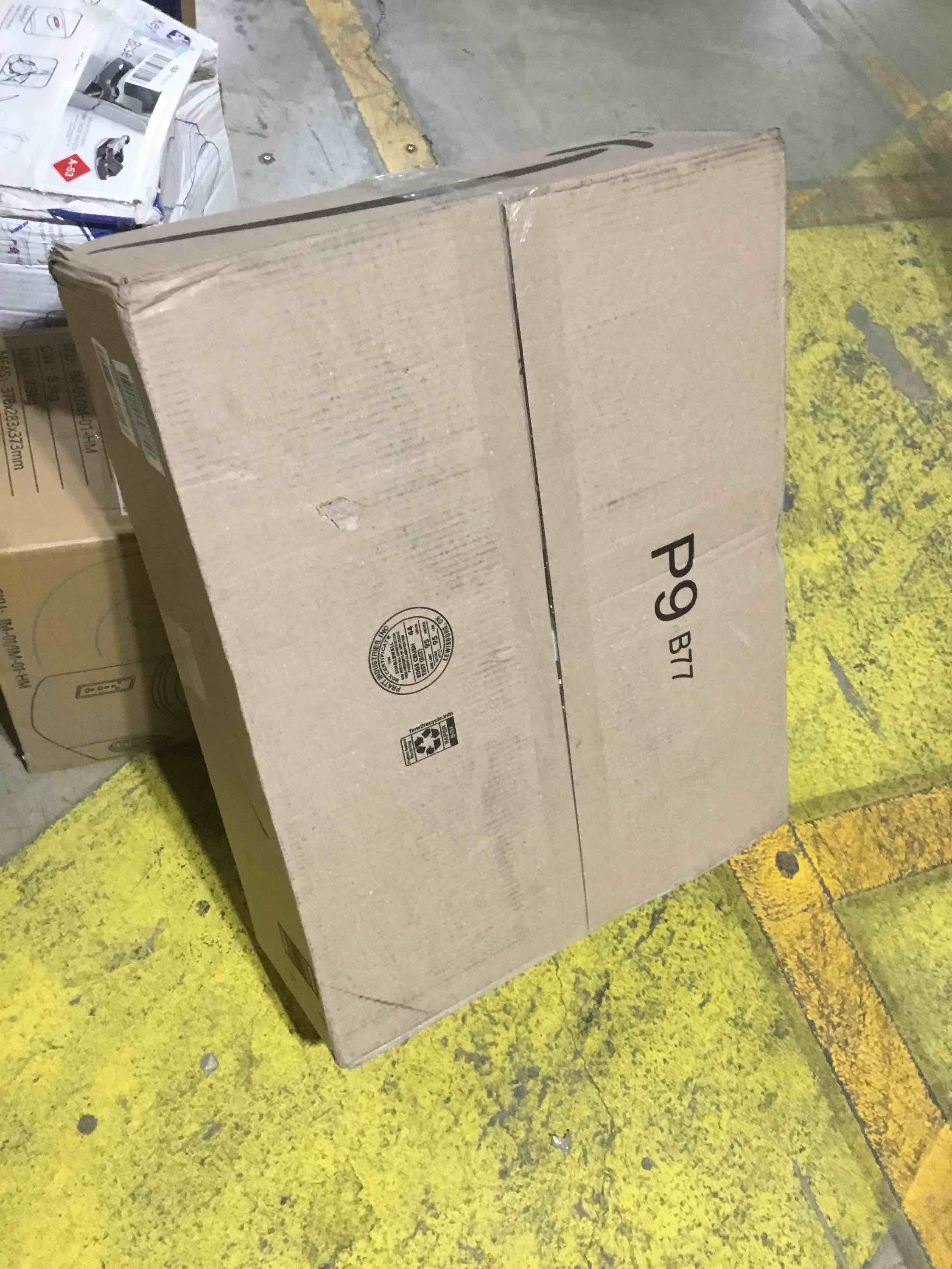 https://s3.amazonaws.com/lotting-images-prod/bidfta/RED5978351_1708967736698.jpeg