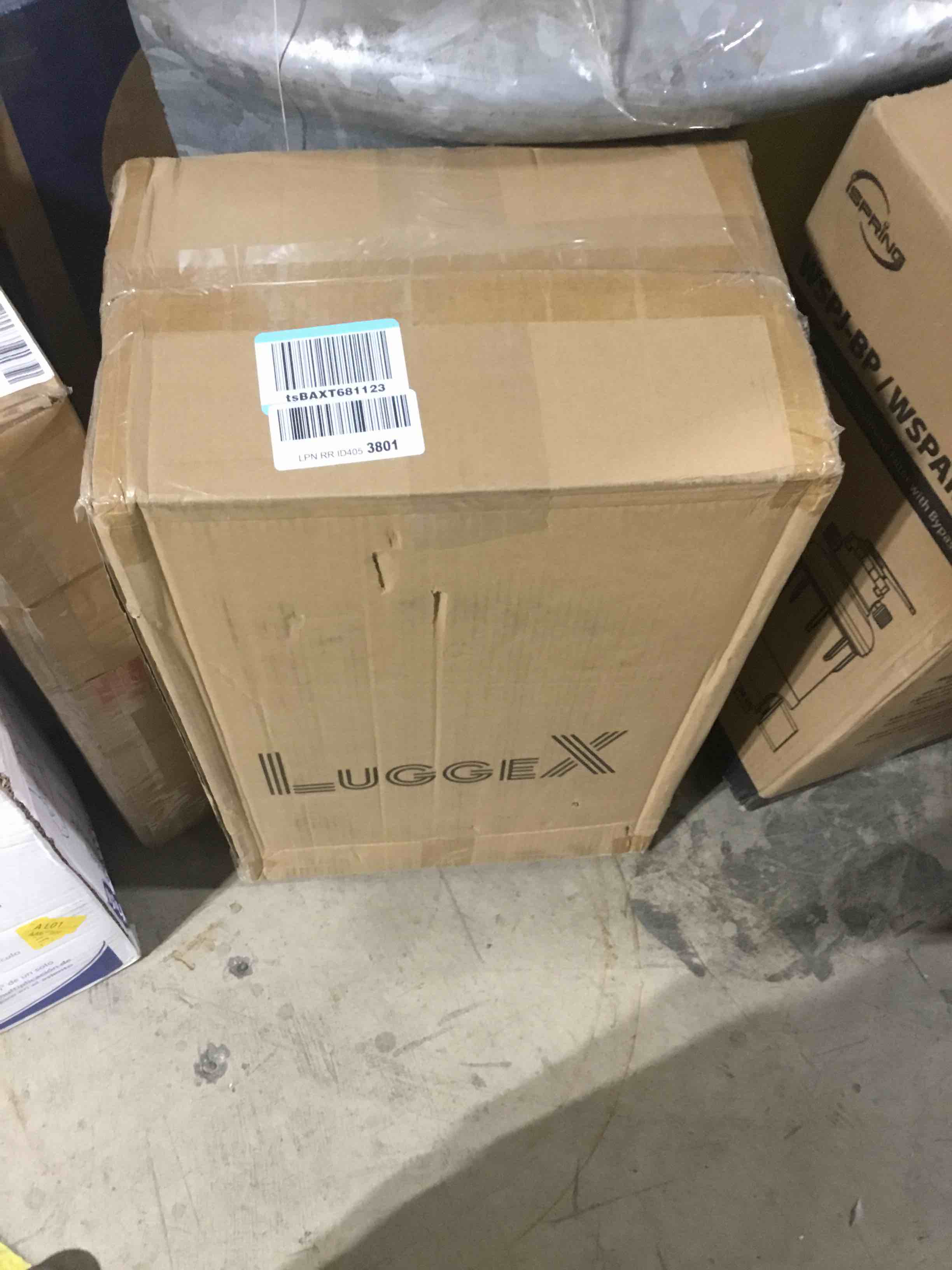 https://s3.amazonaws.com/lotting-images-prod/bidfta/RED5978354_1708972906685.jpeg