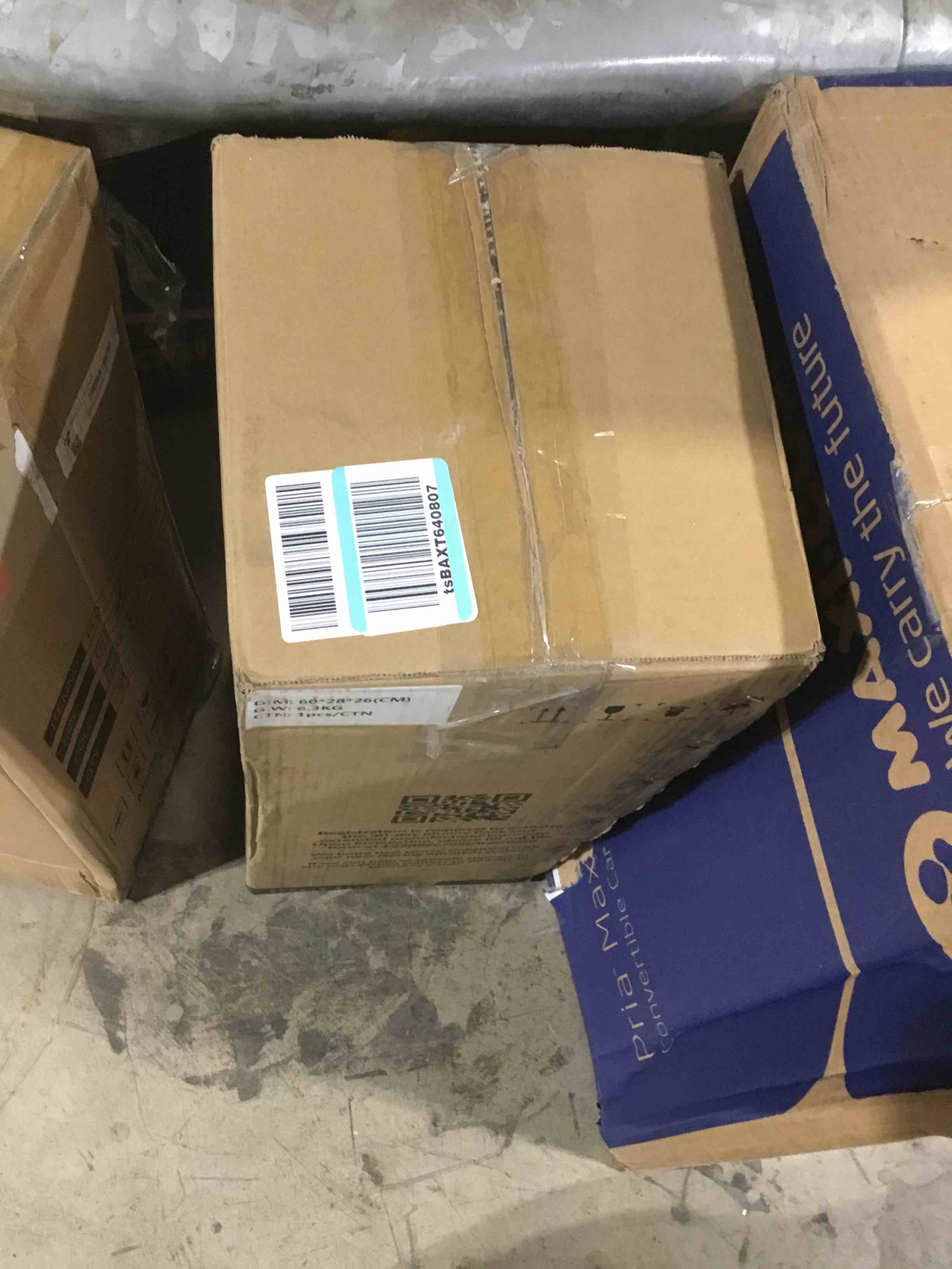 https://s3.amazonaws.com/lotting-images-prod/bidfta/RED5978355_1708972964127.jpeg