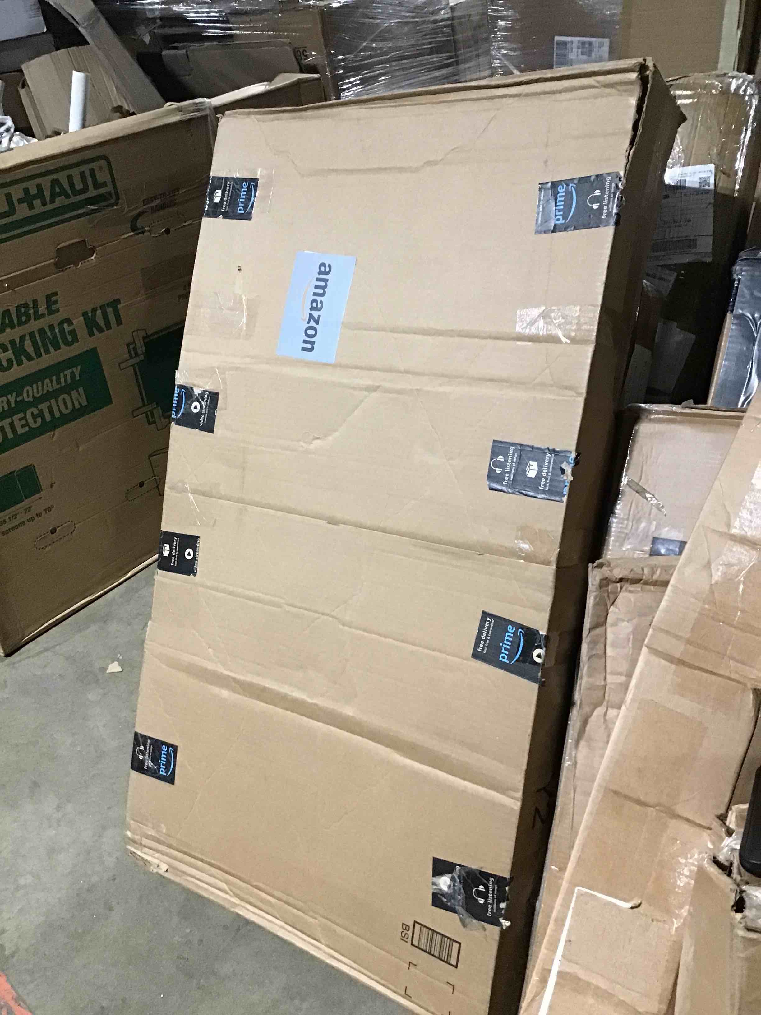 https://s3.amazonaws.com/lotting-images-prod/bidfta/RED5979166_1710265516142.jpeg