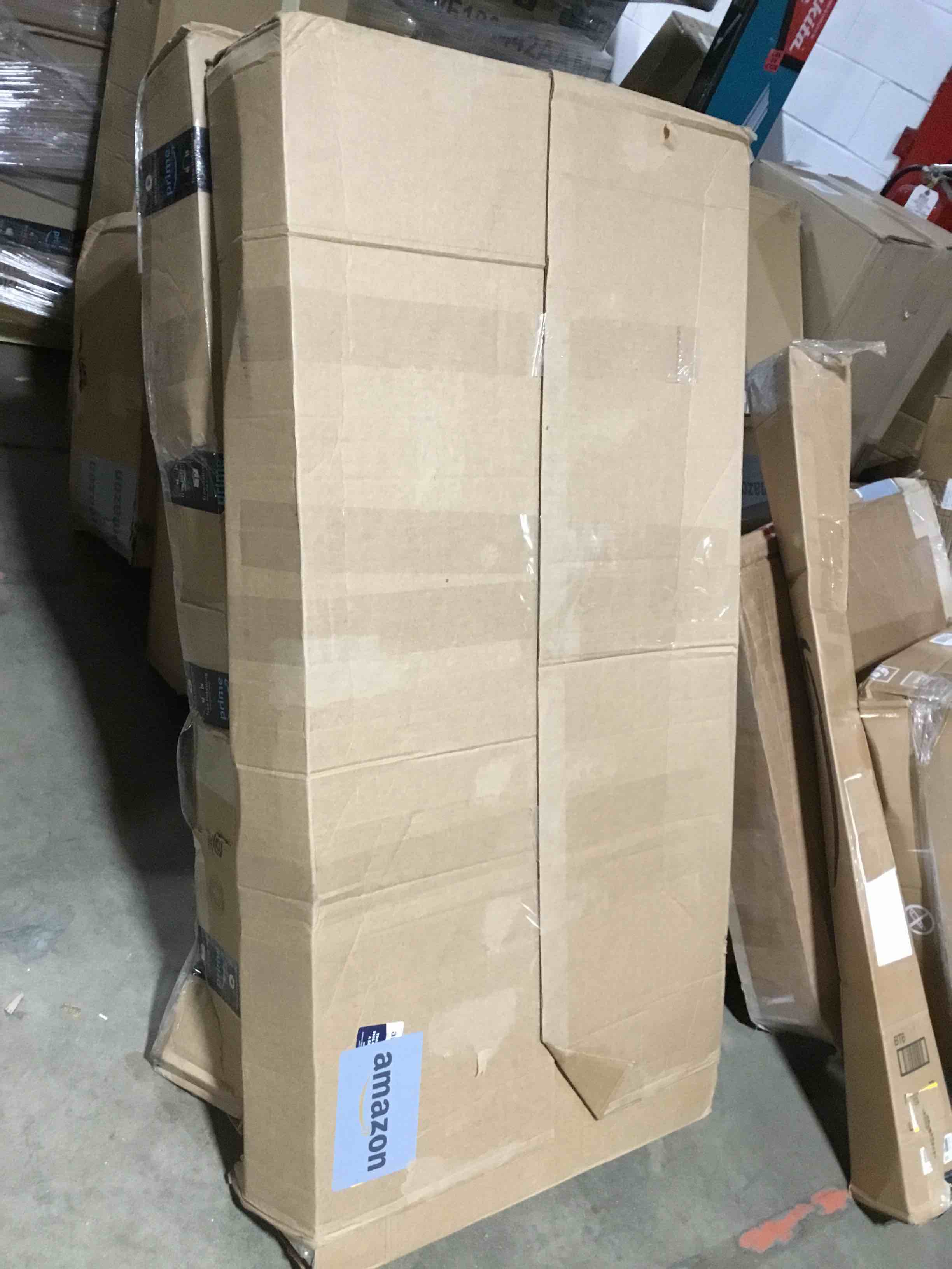 https://s3.amazonaws.com/lotting-images-prod/bidfta/RED5979217_1710265492413.jpeg