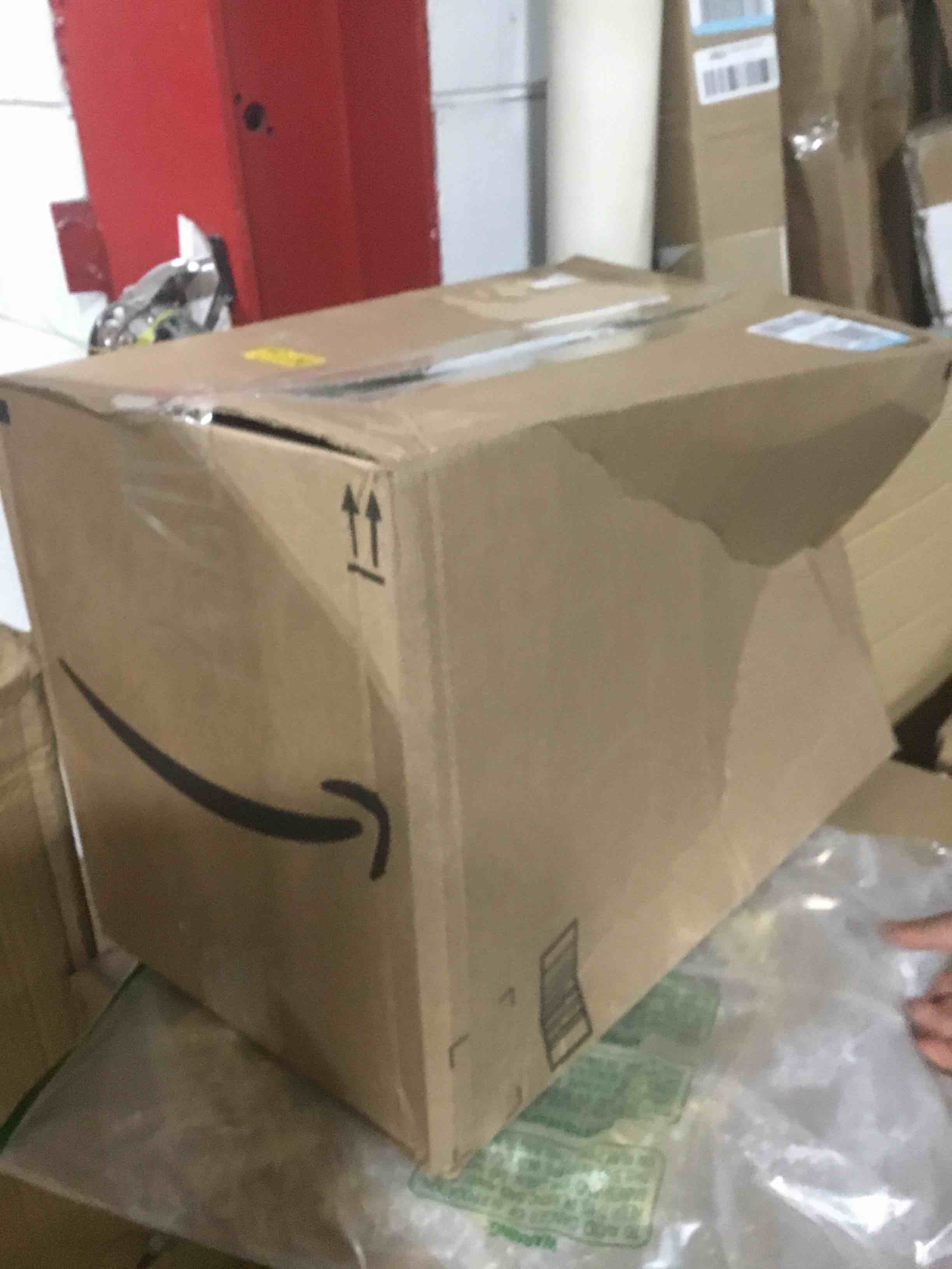 https://s3.amazonaws.com/lotting-images-prod/bidfta/RED5980707_1708626225722.jpeg