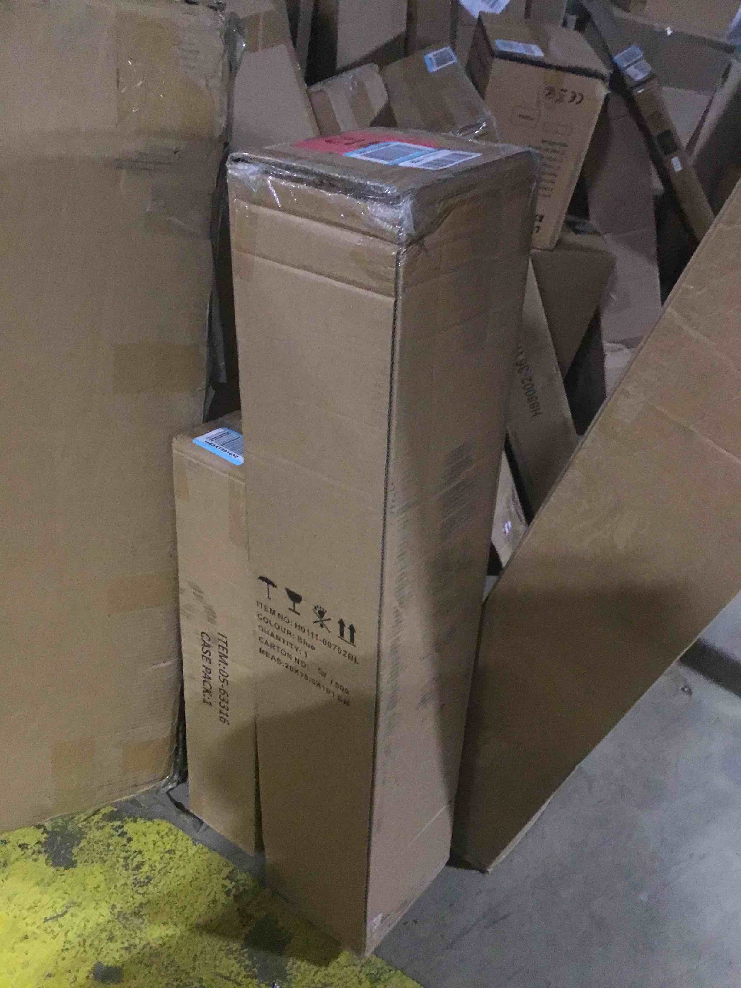 https://s3.amazonaws.com/lotting-images-prod/bidfta/RED5980720_1708627256570.jpeg