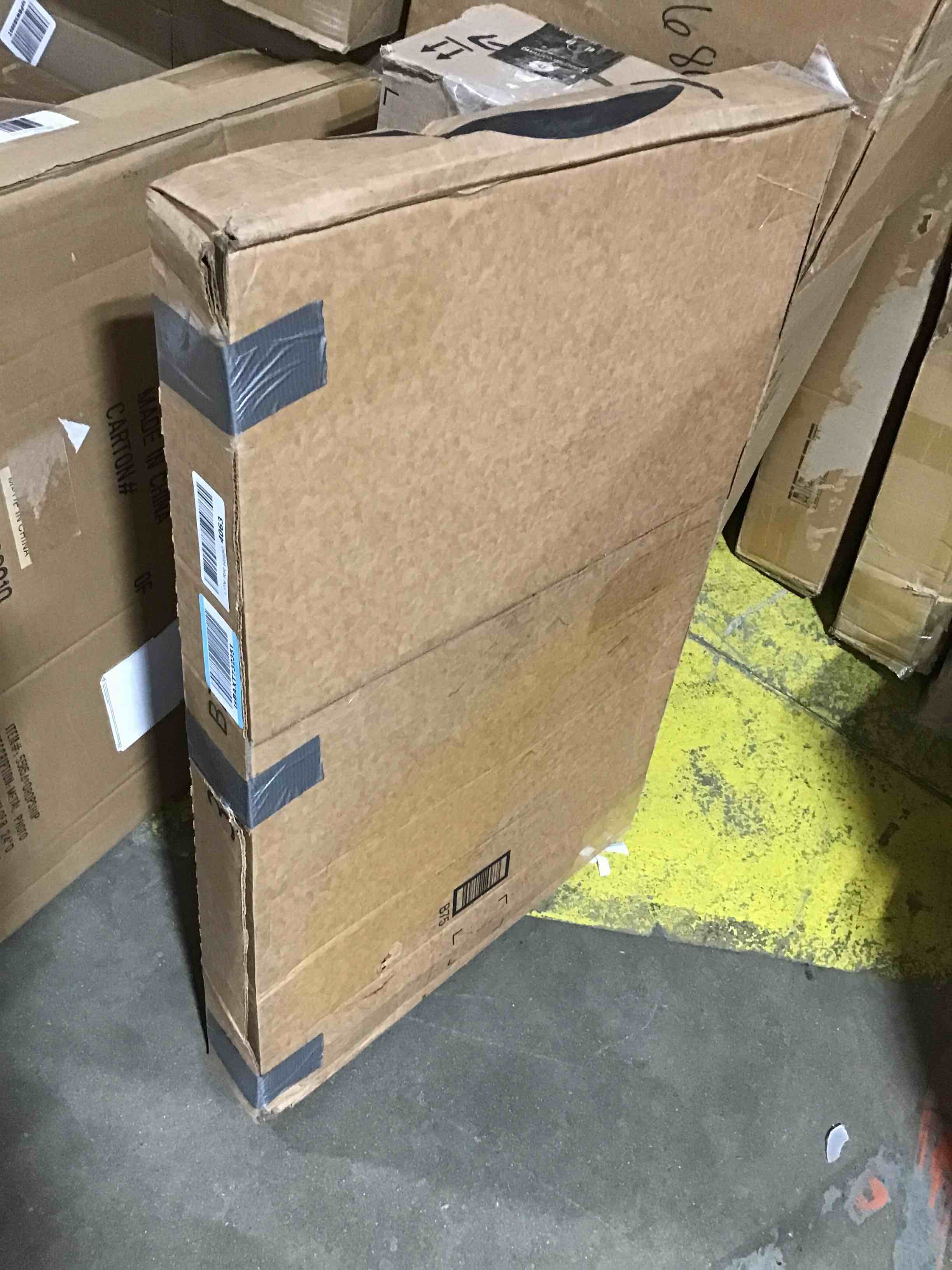 https://s3.amazonaws.com/lotting-images-prod/bidfta/RED5980754_1708625504565.jpeg