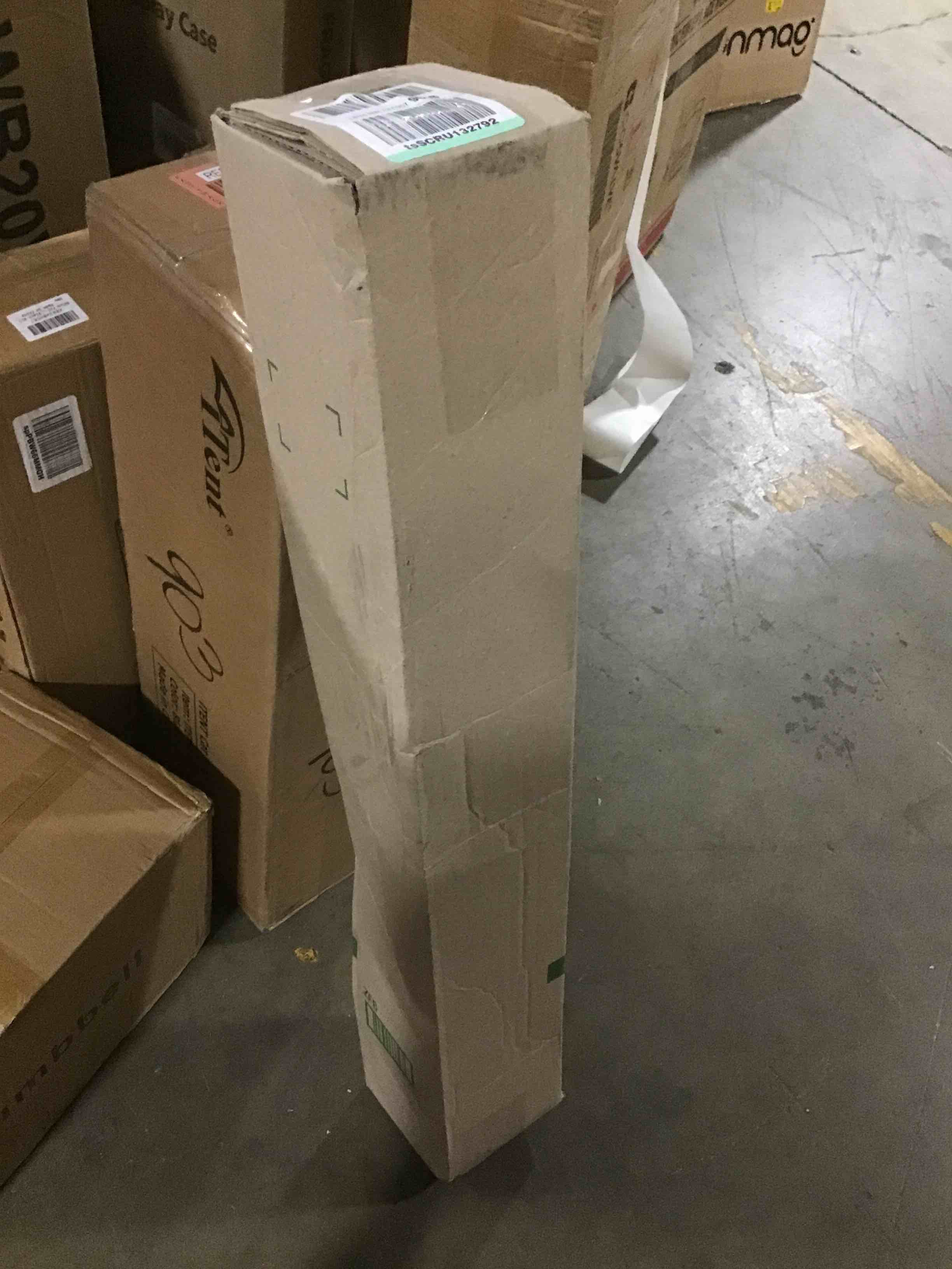 https://s3.amazonaws.com/lotting-images-prod/bidfta/RED5981209_1710949323158.jpeg